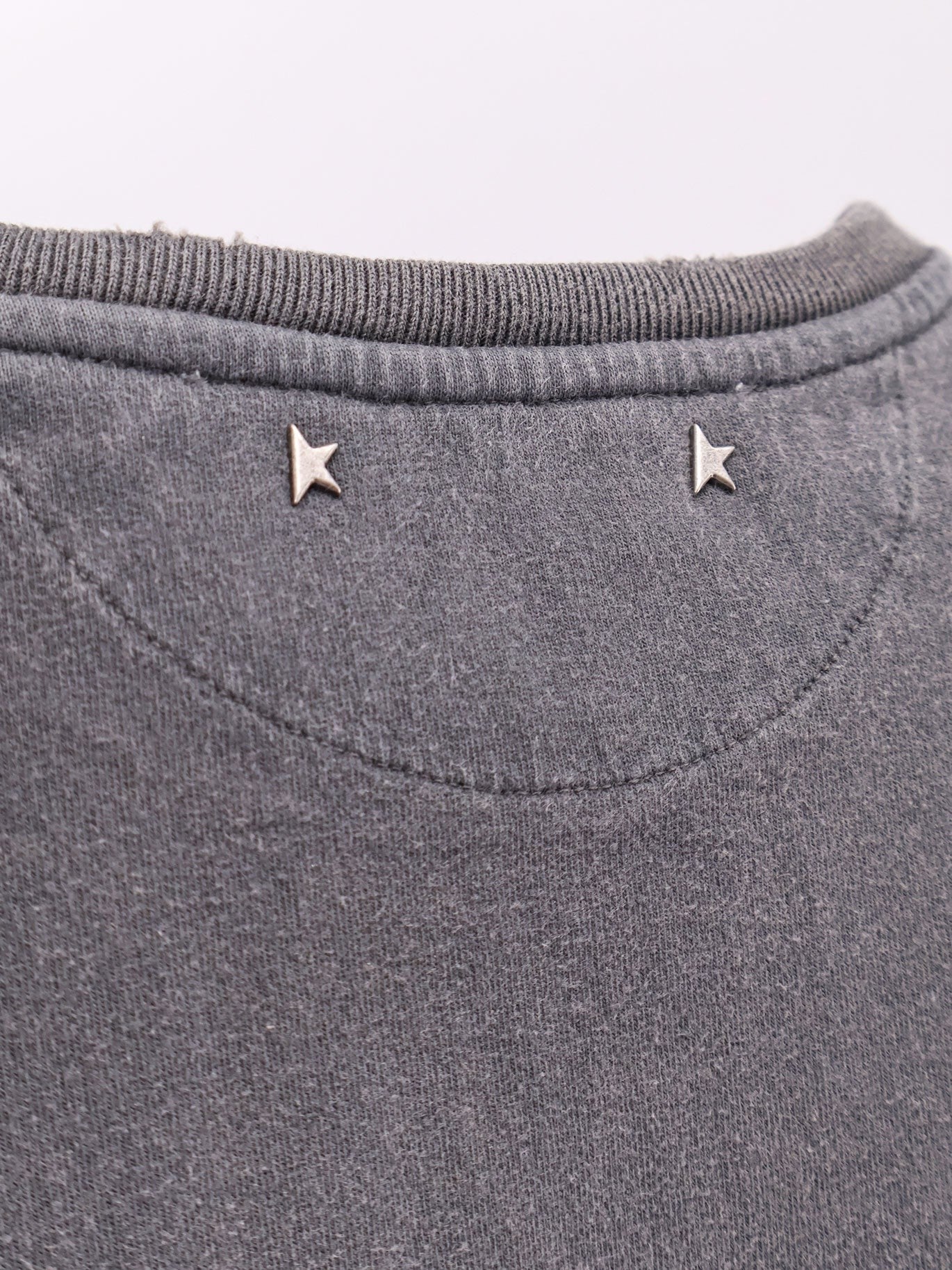 Golden Goose Deluxe Brand Bawełniany t-shirt Doris z detalem logo