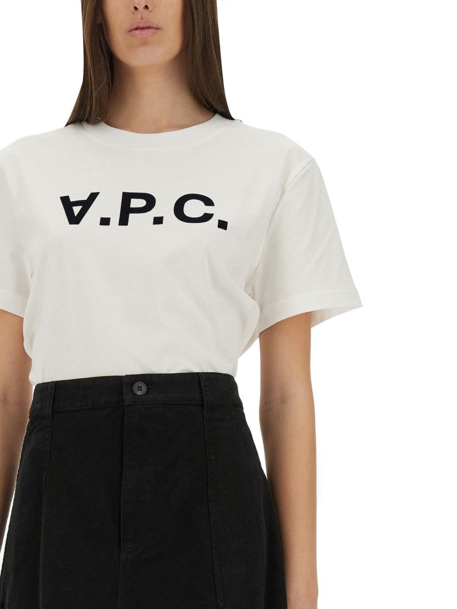 A.P.C. T-SKJORTE MED LOGO