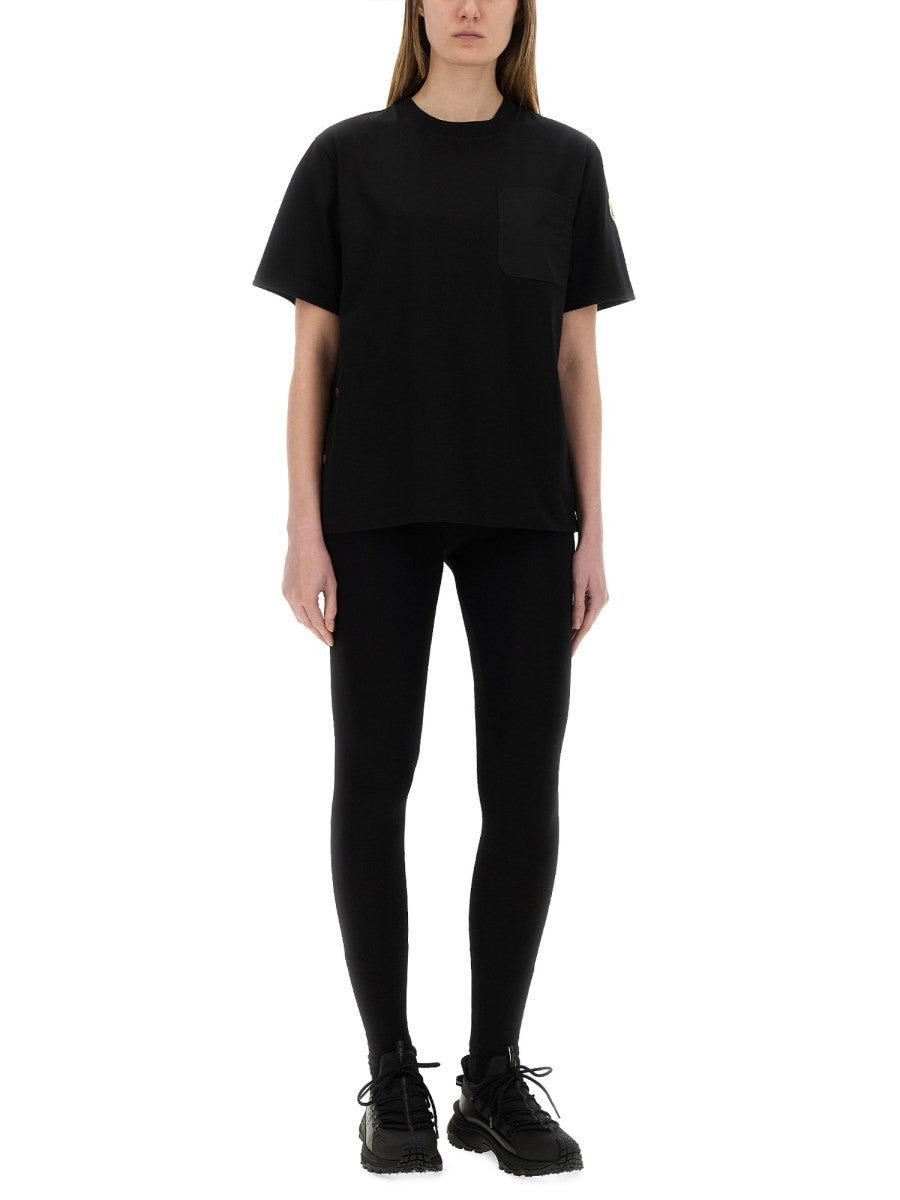 Moncler TRICOU CU BUTOANE LATERALE