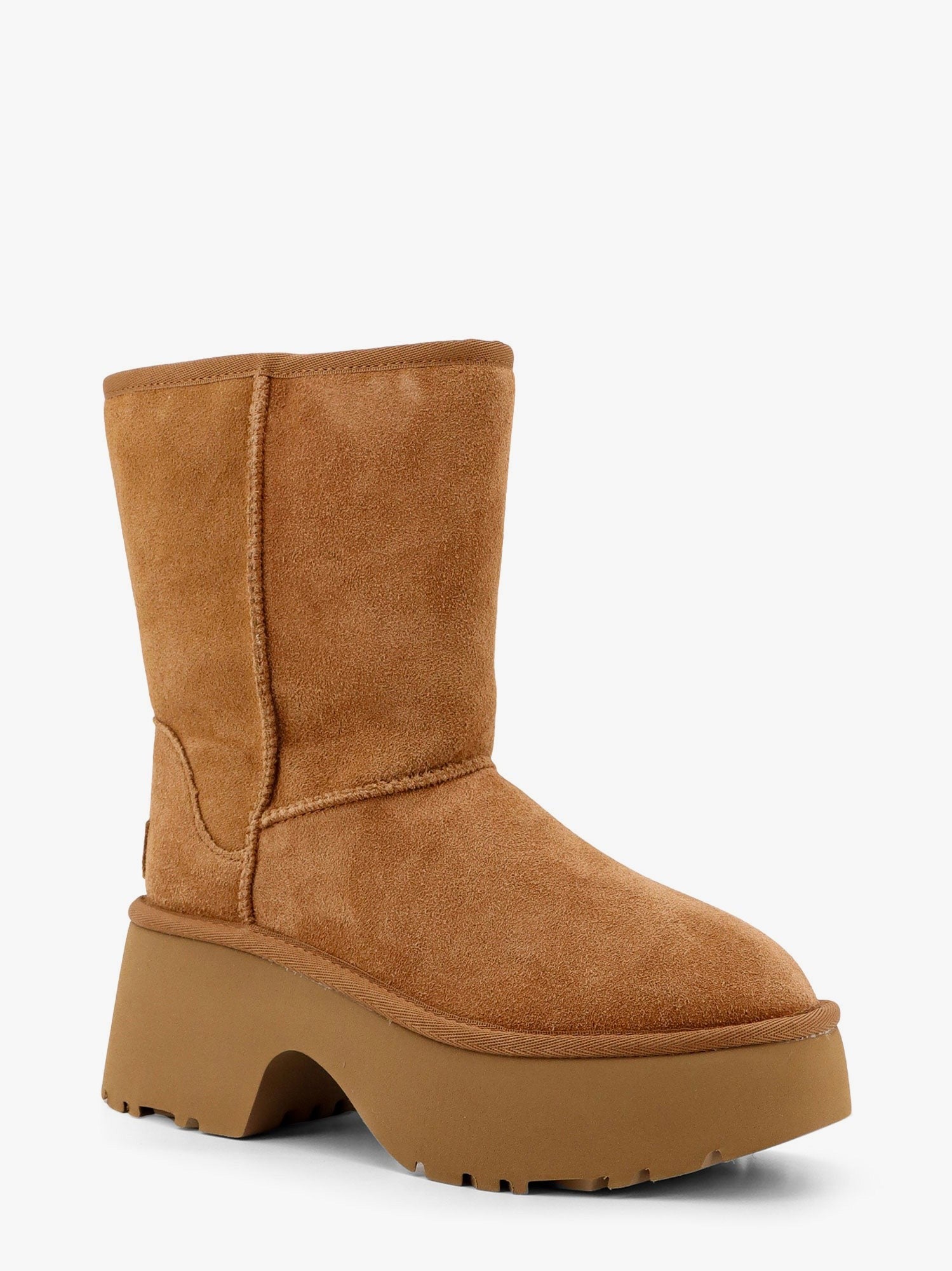 Ugg W bottes courtes classiques 'new heights' en daim.taille de référence usa