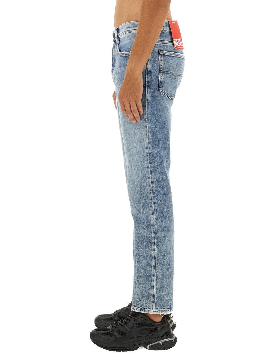 Diesel 2023 D-FINITIVE DŽÍNY