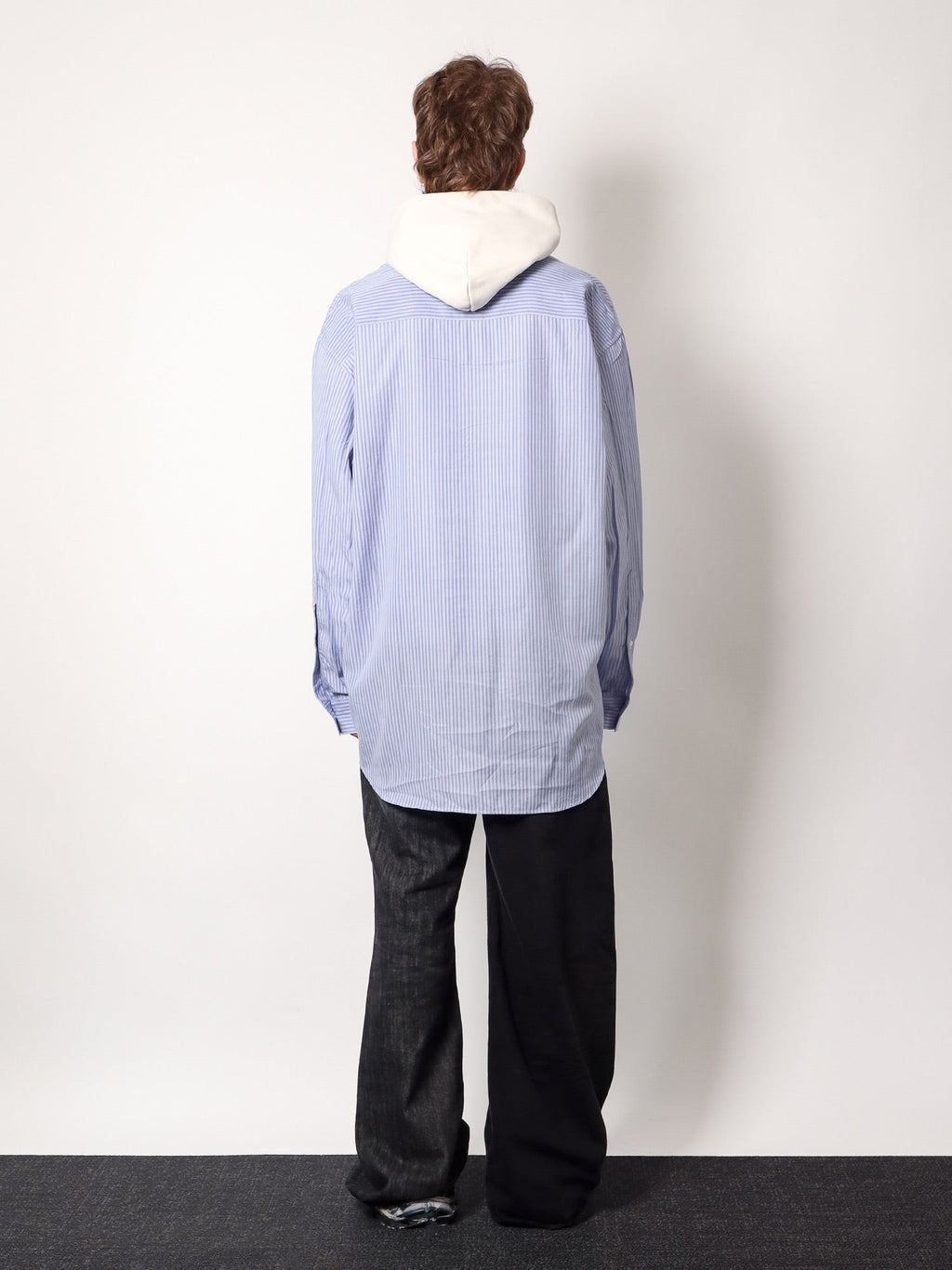 Balenciaga garde-robe sklandūs marškiniai