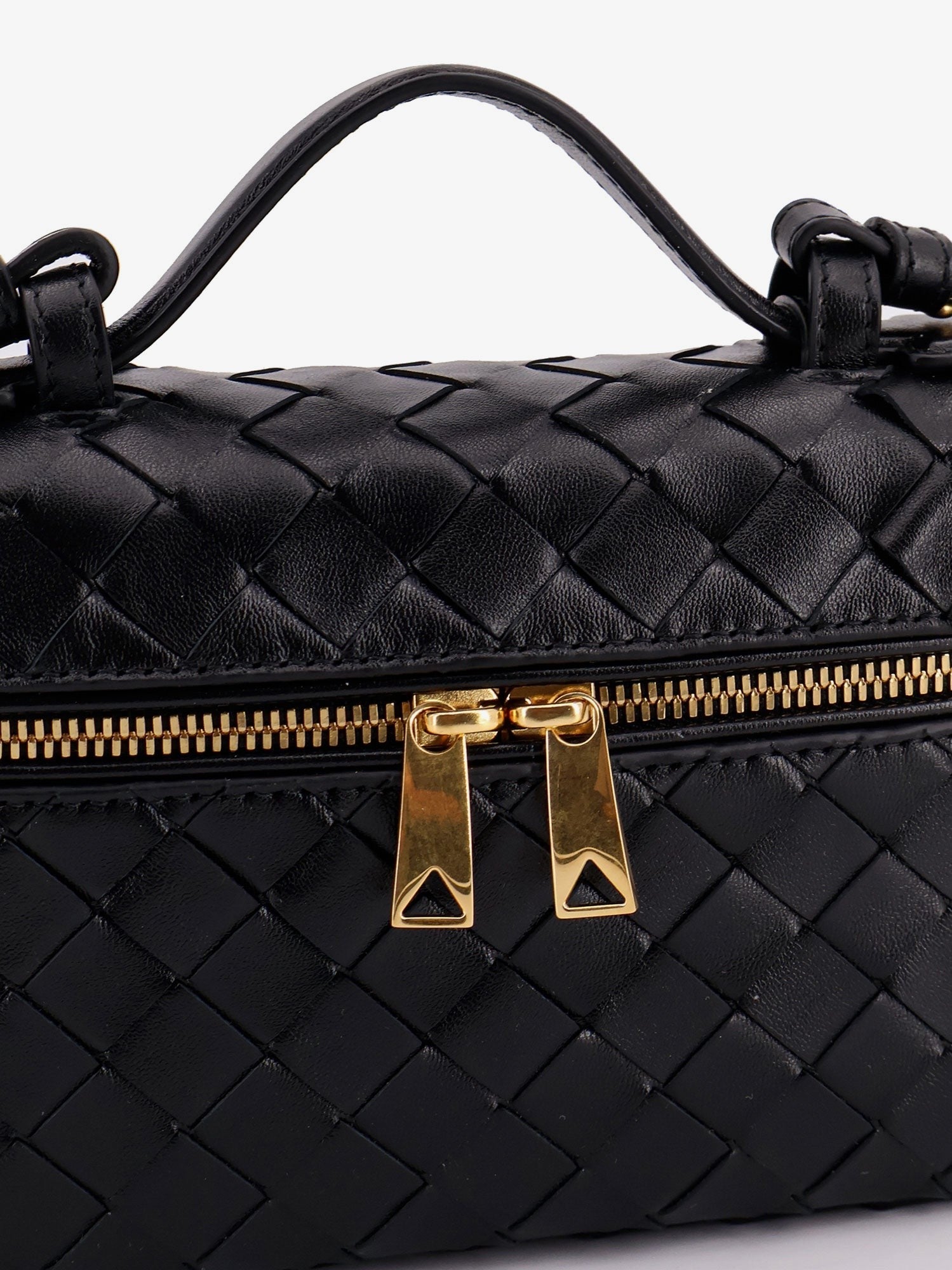 Bottega Veneta Bang Bang leather vanity case with Intrecciato motif