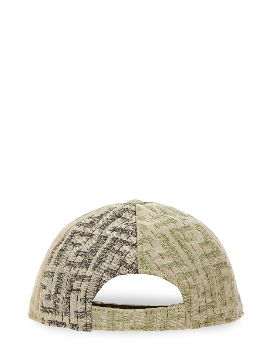 Fendi BASEBALLPET MET LOGO