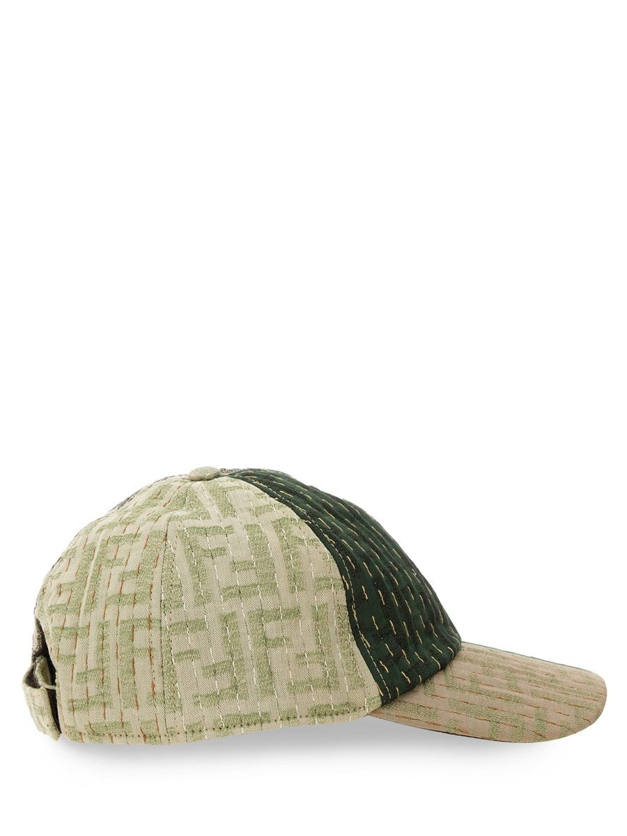 Fendi BASEBALLPET MET LOGO