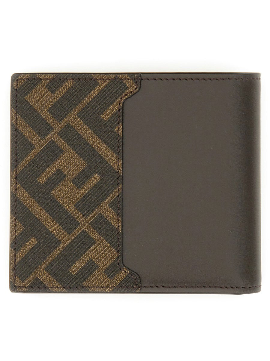 Fendi PORTEFEUILLE PLIANT CARRÉ FF