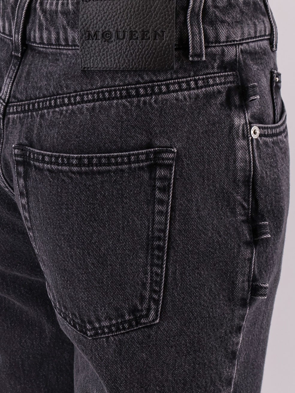 Alexander Mcqueen Juodos džinsinės kelnės su mazgo detalėmis