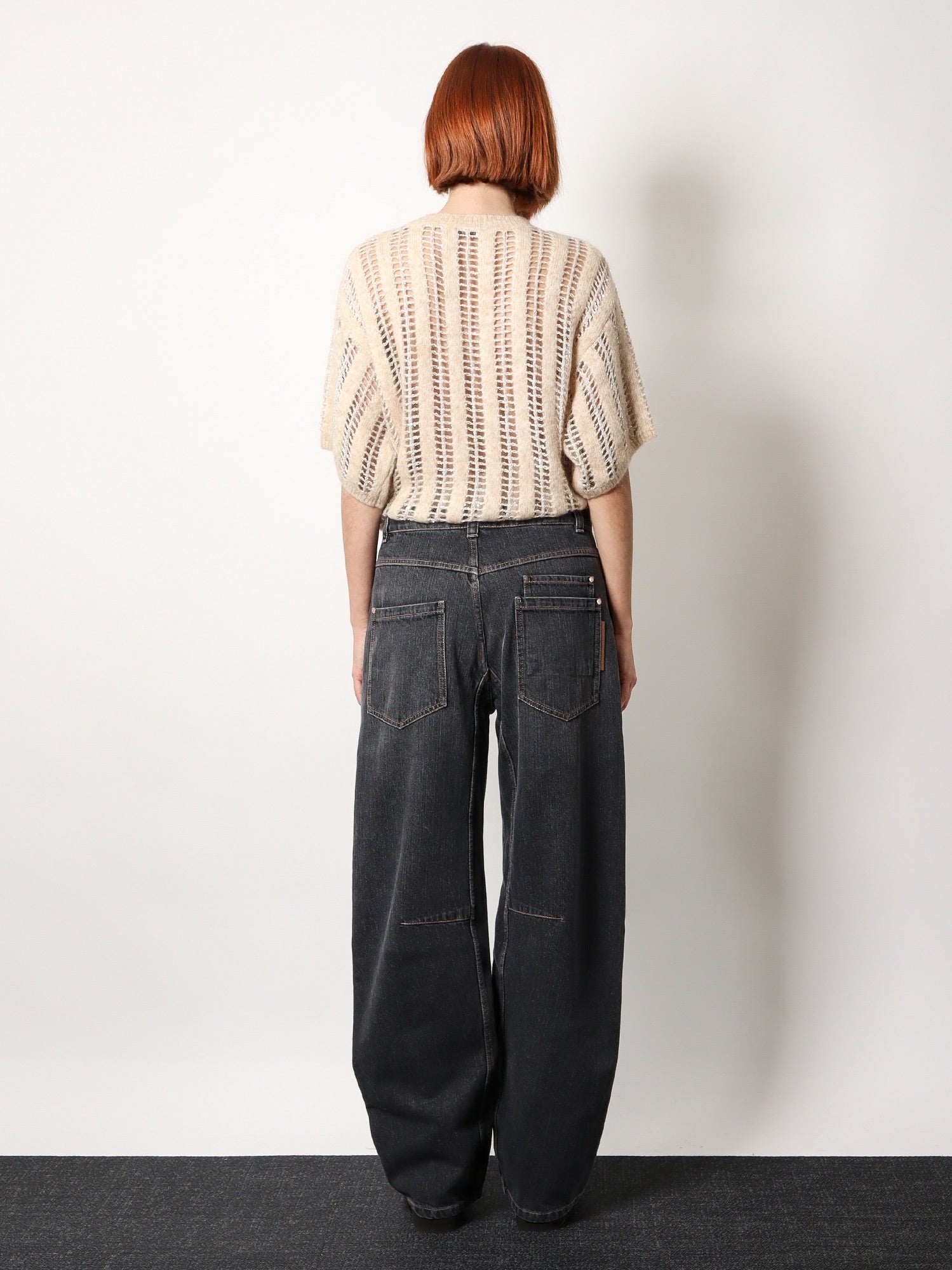 Brunello Cucinelli Μαύρο τζιν παντελόνι με δερμάτινη ετικέτα λογότυπου