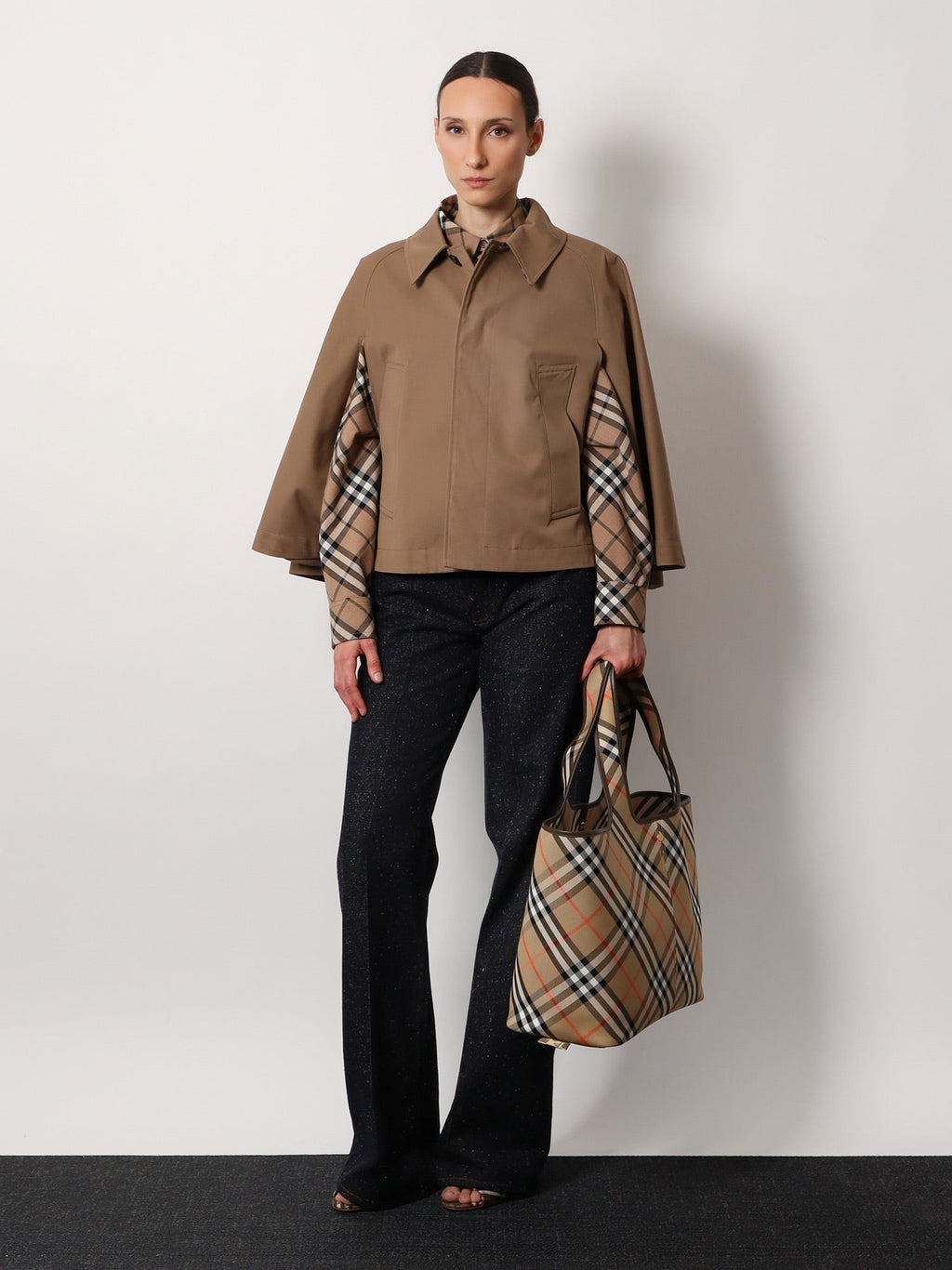 Burberry Skulderveske i kanvas med rutemønster