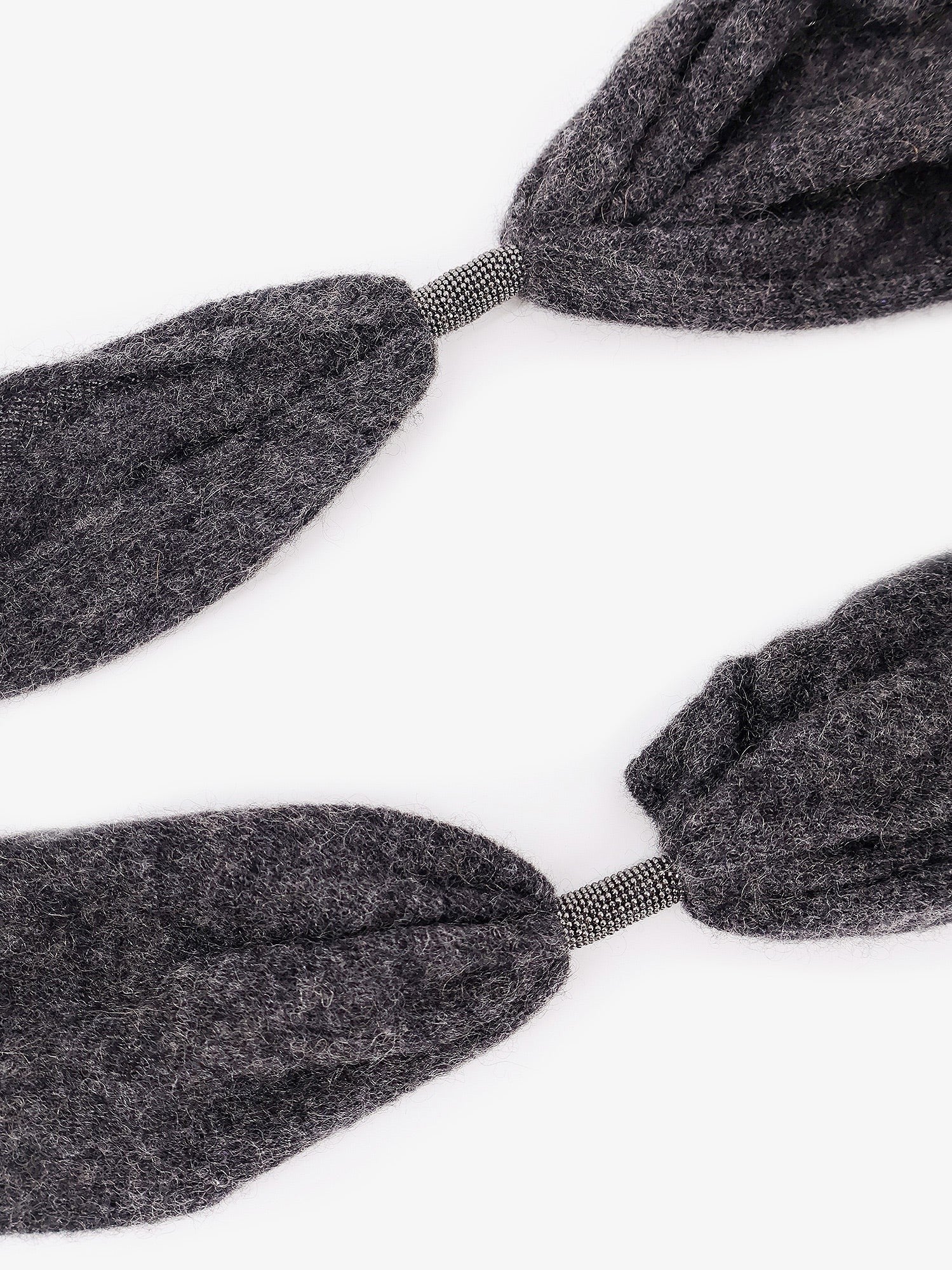 Brunello Cucinelli Cashmere scarf with Monili detail