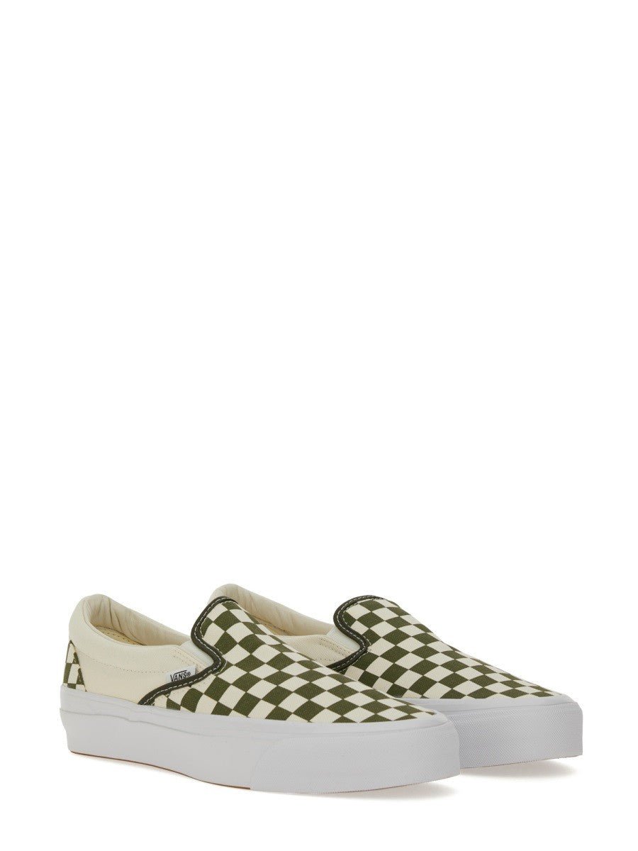 Vans "CLASSIC SLIP-ON 98" SNEAKER