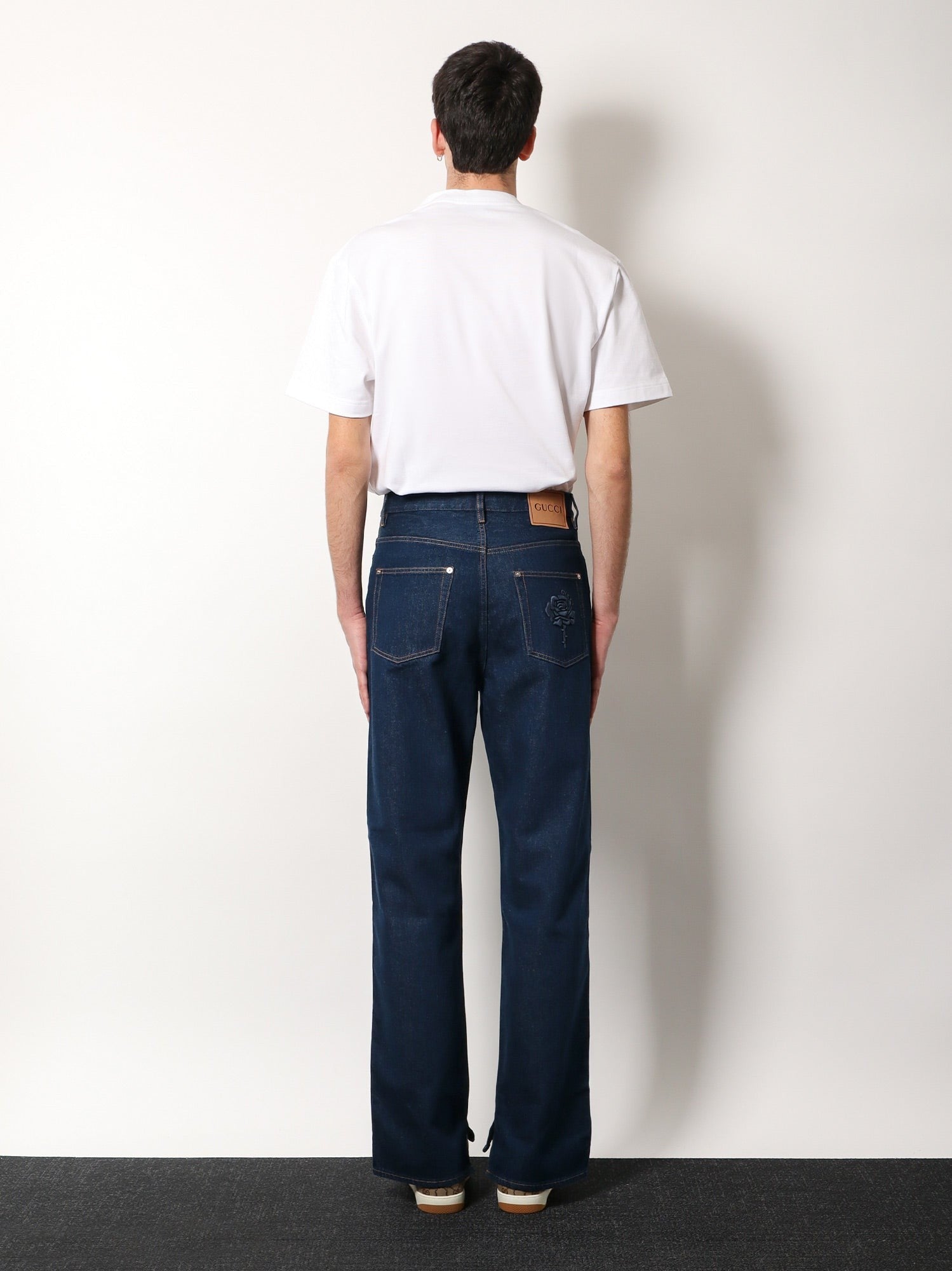 Gucci Jean en coton avec imprimé floral au dos