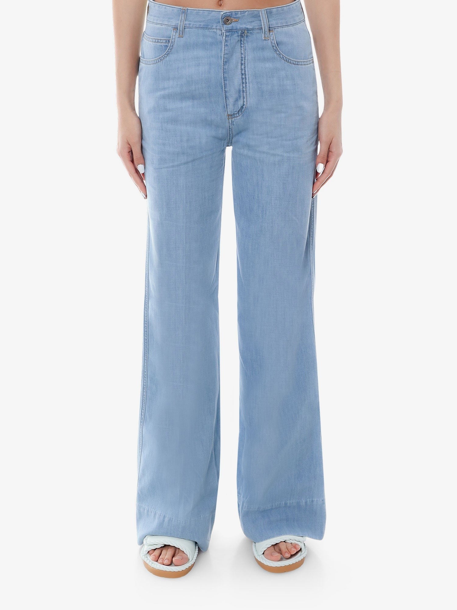 Bottega Veneta Puuvillafarkut takana nahkapaikalla