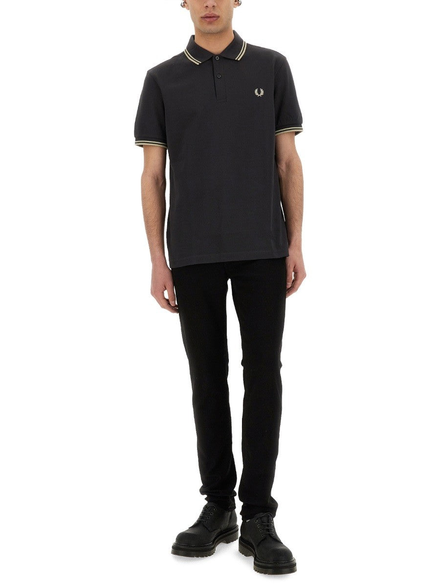 Fred Perry COTTON PIQUE POLO SHIRT WITH DOUBLE STRIPE