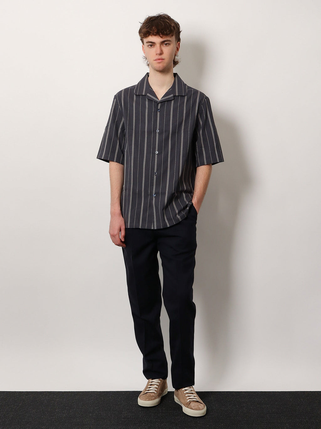 Brunello Cucinelli Camisa de algodão com motivo às riscas