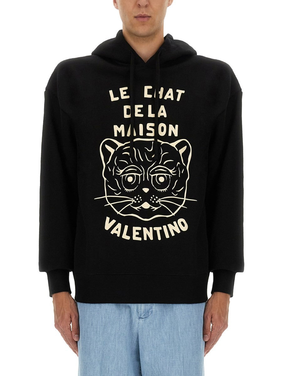 Valentino BAUMWOLL-SWEATSHIRT MIT „CHAT DE LA MAISON“-PATCH