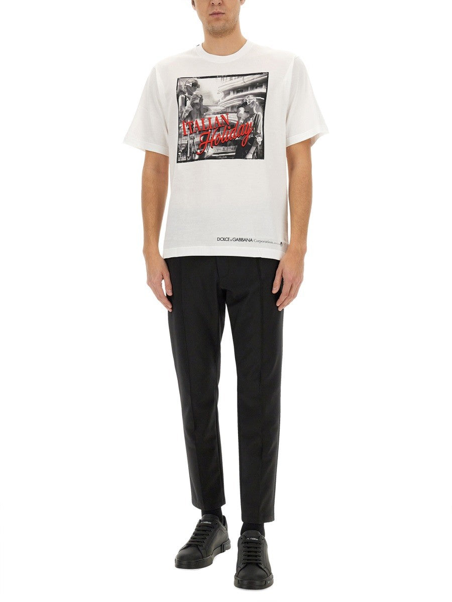 Dolce & Gabbana 「ITALIAN HOLIDAY」プリント入りコットンTシャツ