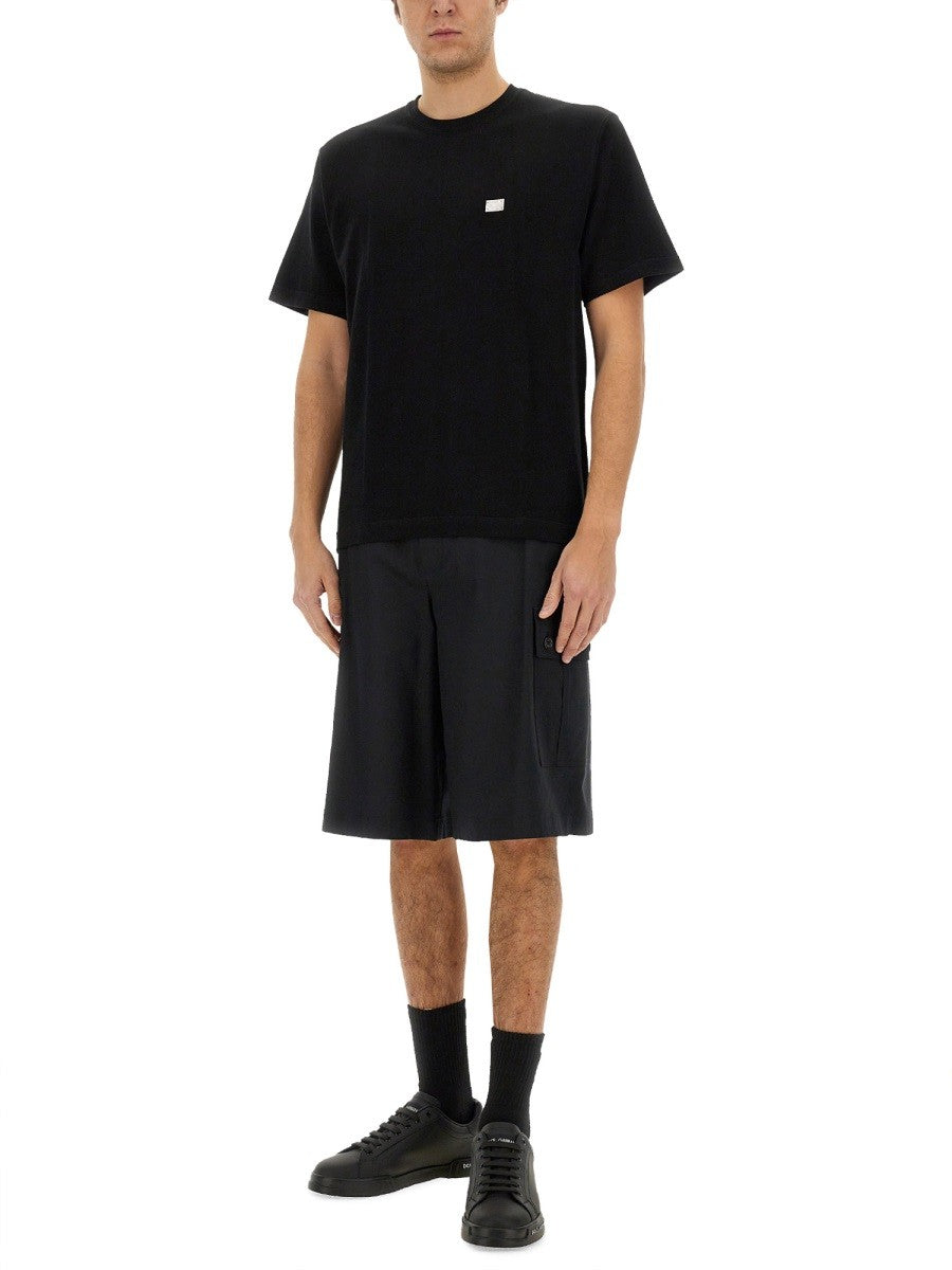 Dolce & Gabbana BAVLNĚNÉ TRIČKO S PLAKETOU