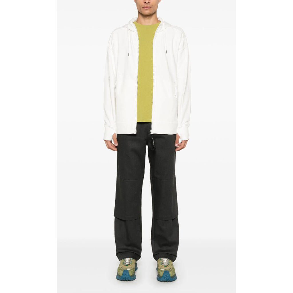 CP Company Goggle hooded sweatshirt in white showing the full zip fastening and French terry lining.
