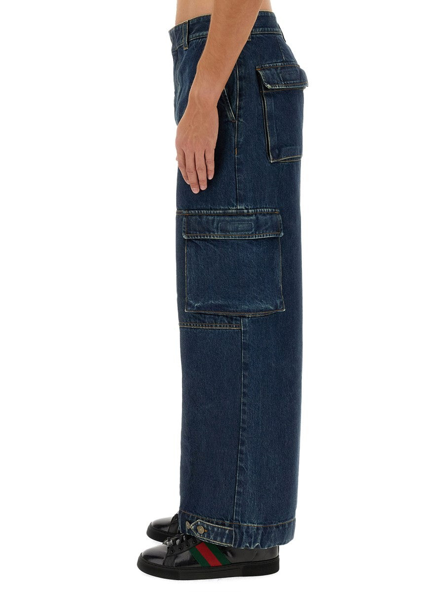 Jean Gucci avec étiquette Gucci