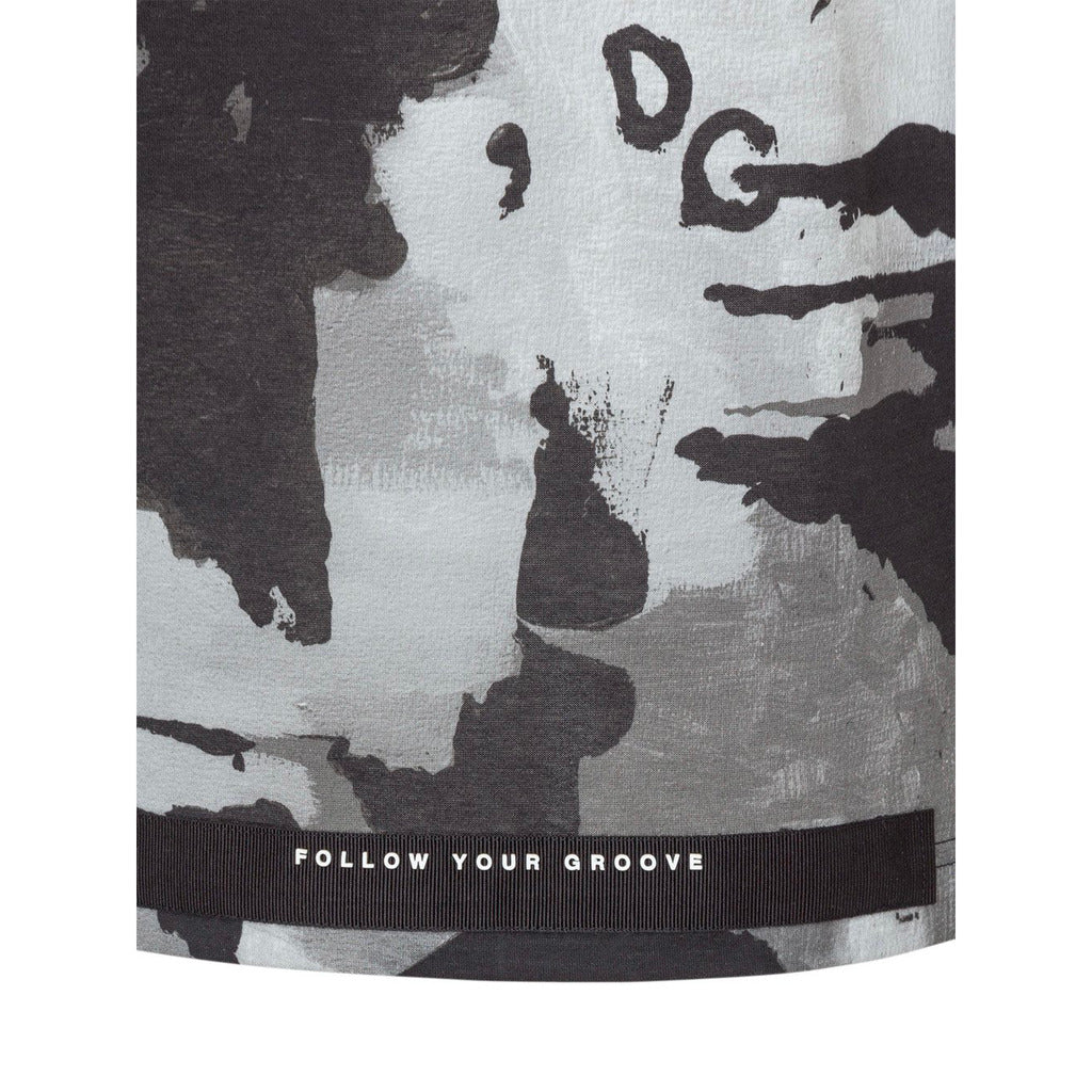 Detail of the camouflage print on the back of the Dolce & Gabbana cotton tee
