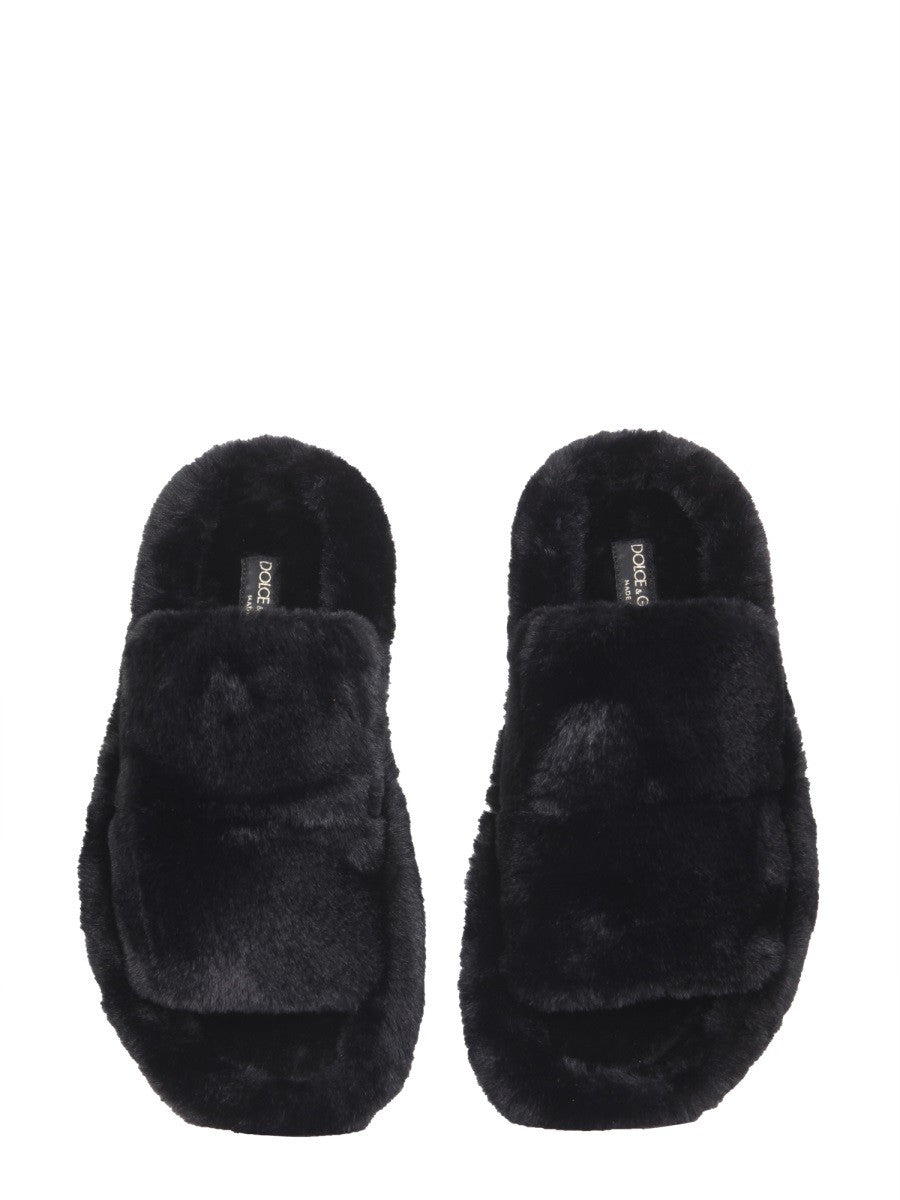 Dolce & Gabbana KOŽEŠINOVÉ SANDÁLY