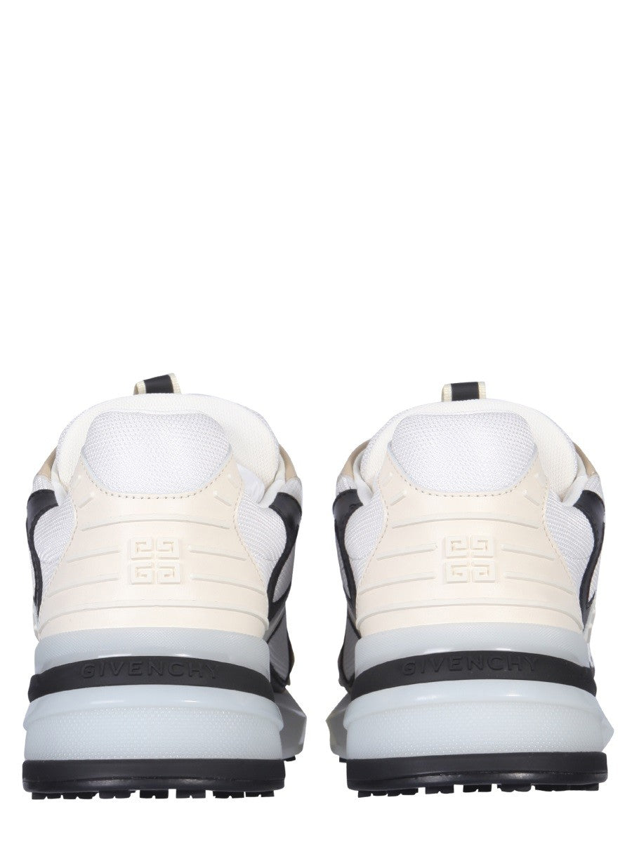 Givenchy "GIV 1 TR" SNEAKERS