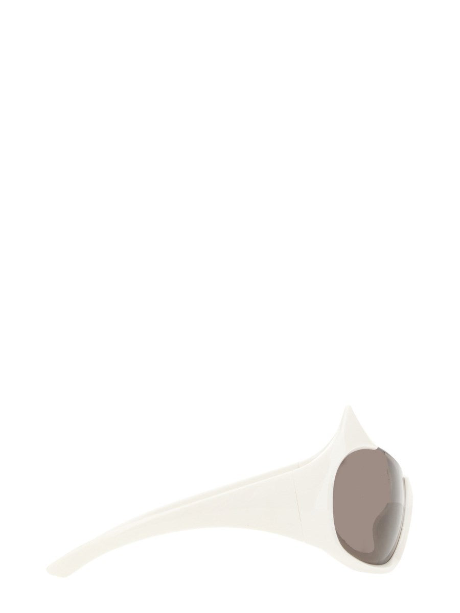 Balenciaga GOTHAM CAT SUNGLASSES