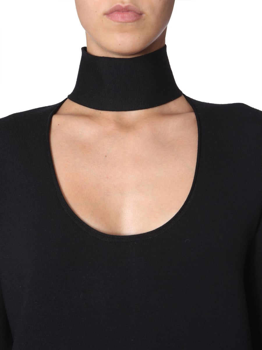 Bottega Veneta ΦΟΡΕΜΑ ΜΕ ΨΗΛΗ ΛΑΙΜΟΚΟΨΗ