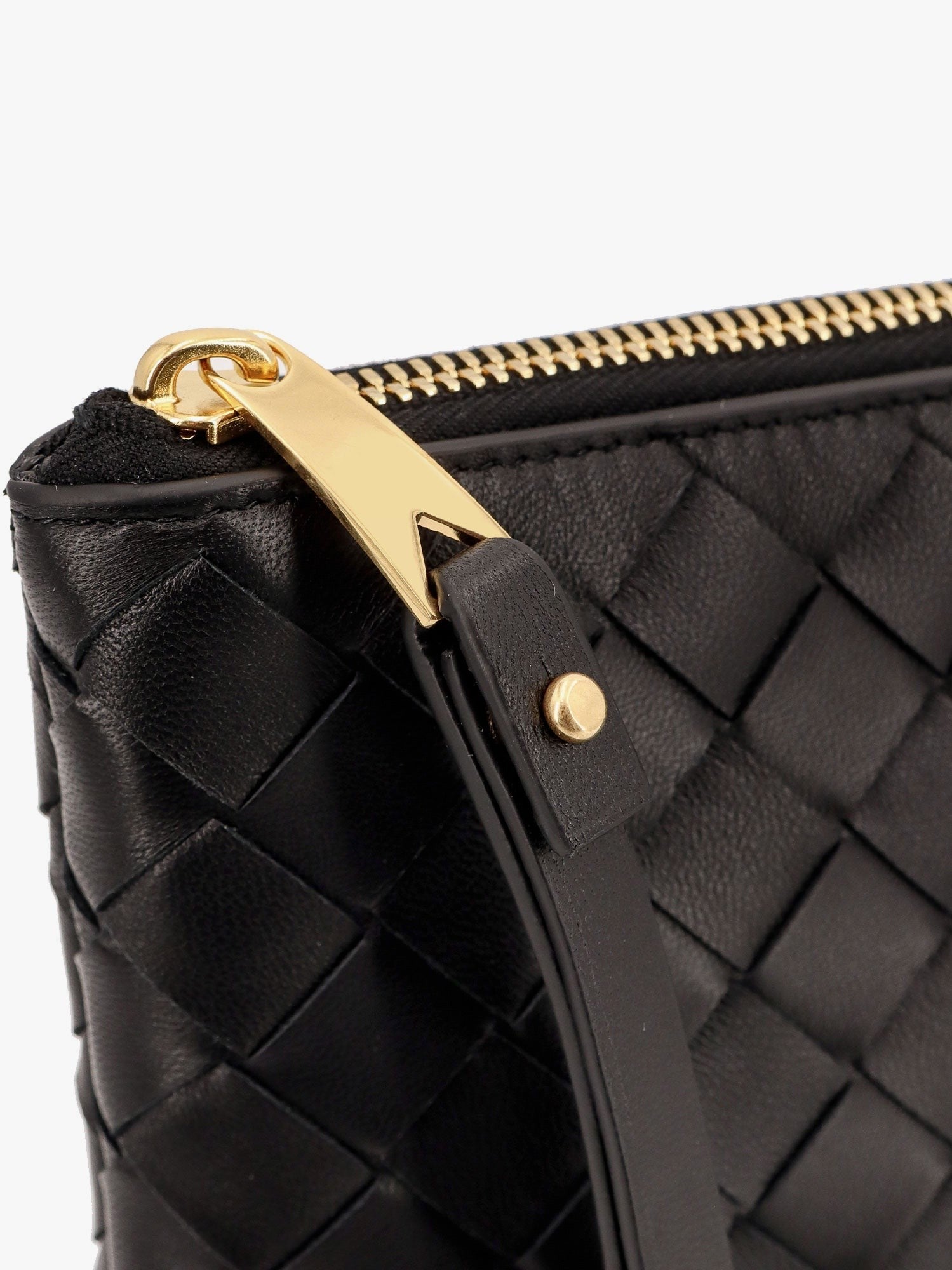 Bottega Veneta Intrecciato leather pouch