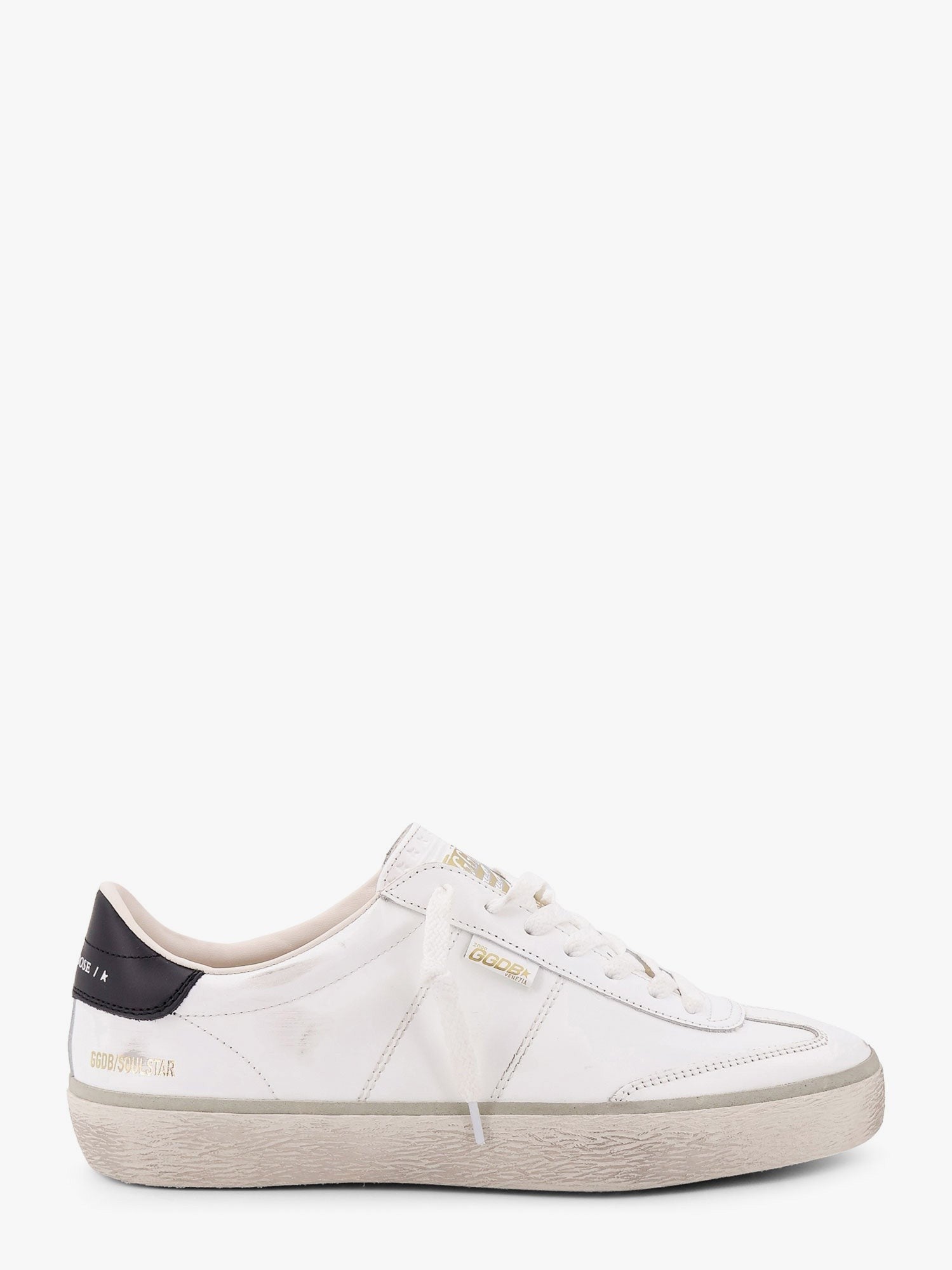 Golden Goose Deluxe Brand Leather low-top soul star sneakers with used effect