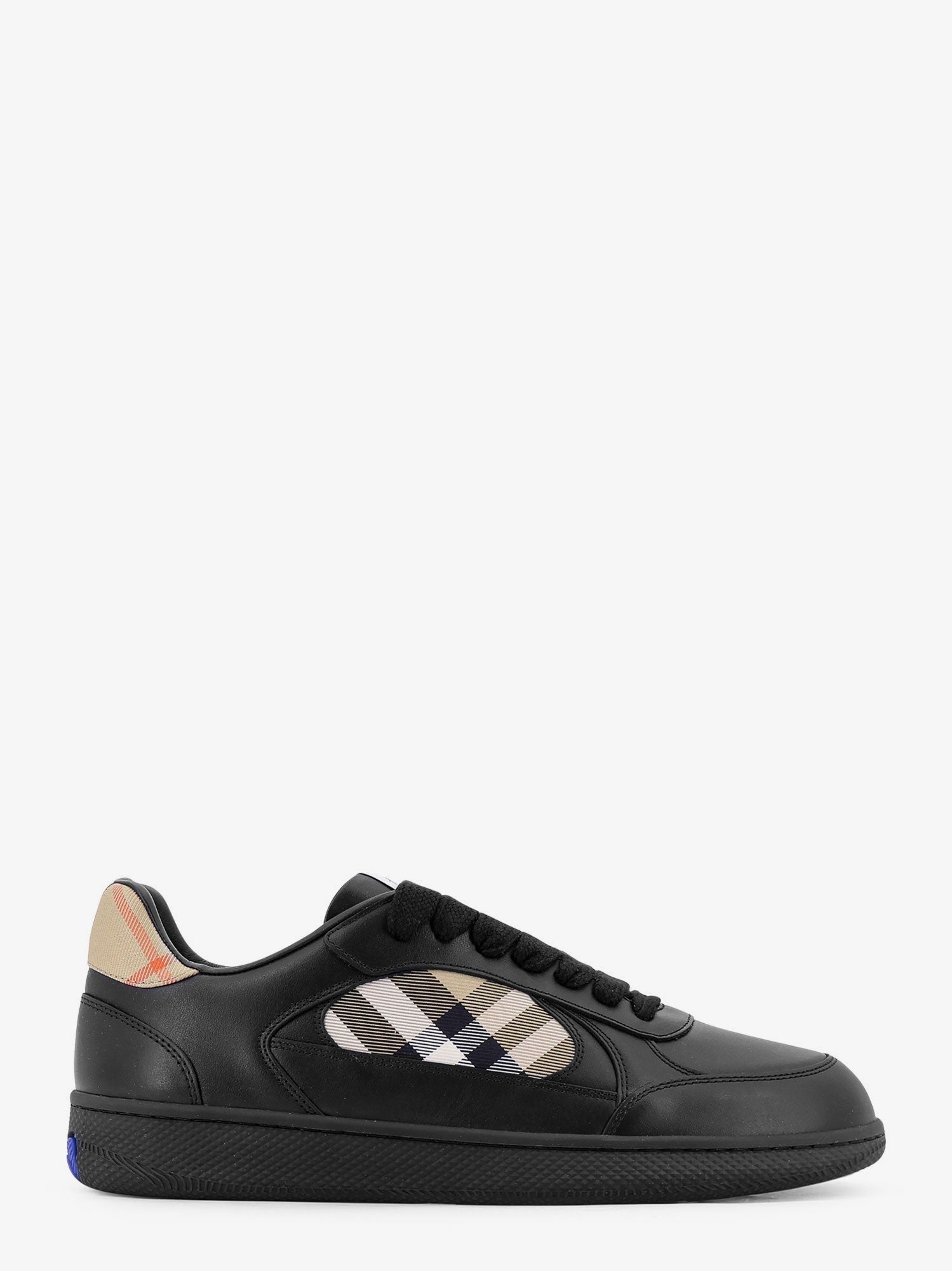 Burberry Skinn sneakers med Traditional Check innlegg