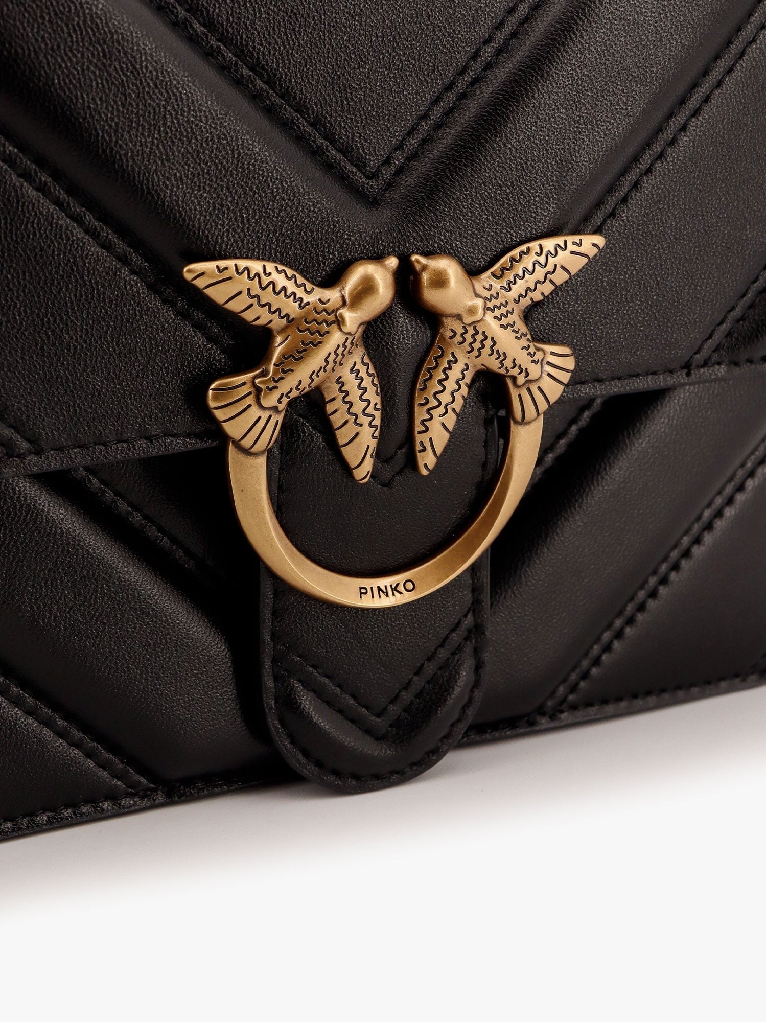Pinko Love one classic matelassé leather shoulder bag with love birds buckle