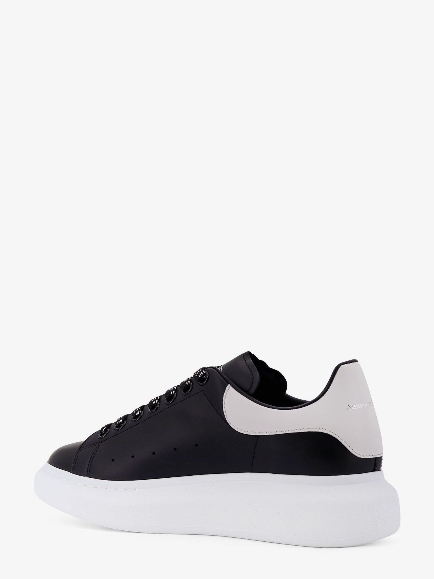 Alexander Mcqueen Low-top leather sneakers