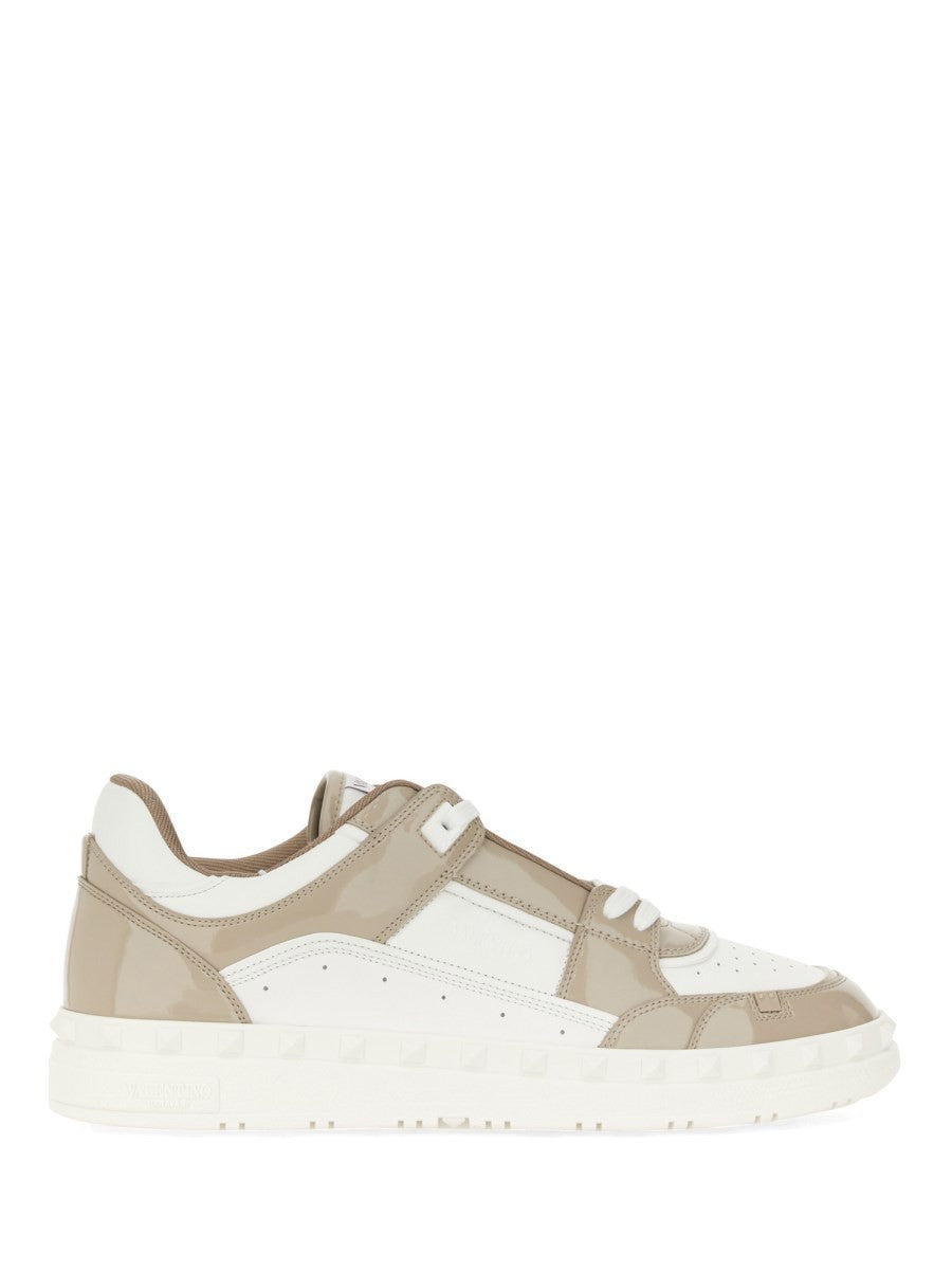 Valentino Garavani NÍZKÁ TENISKA "FREEDOTS"