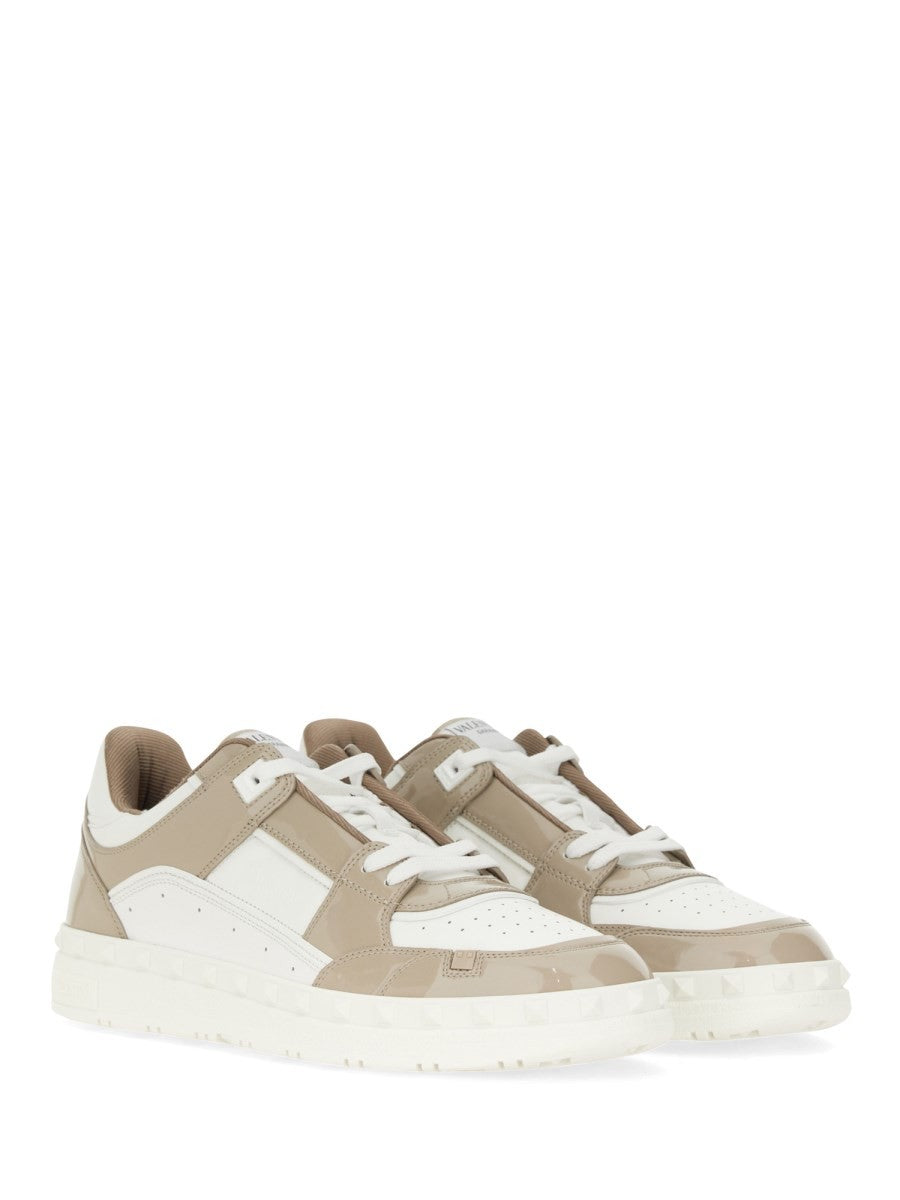 Valentino Garavani NÍZKÁ TENISKA "FREEDOTS"