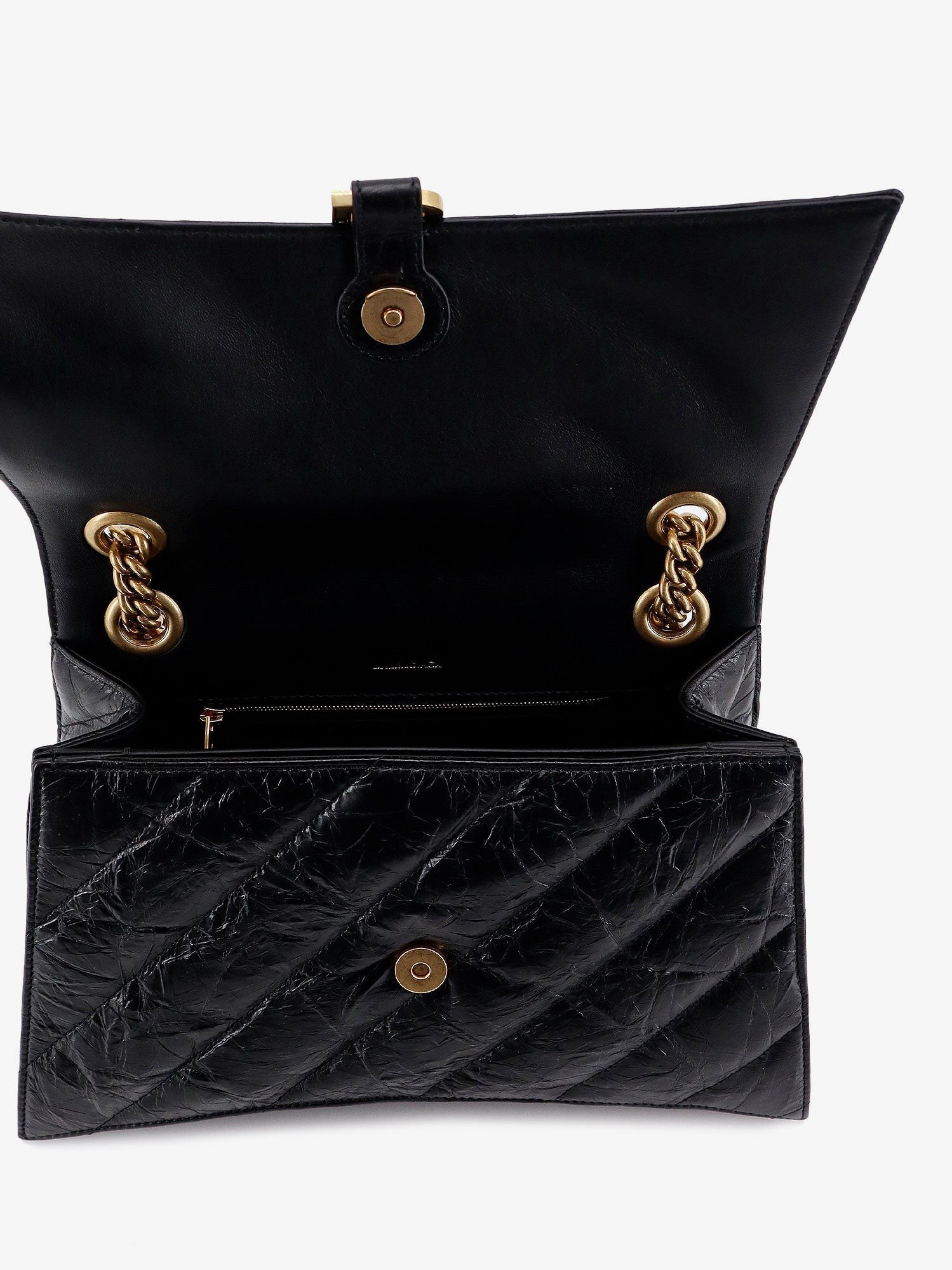 Balenciaga Matelassé skulderremveske i skinn med frontmonogram