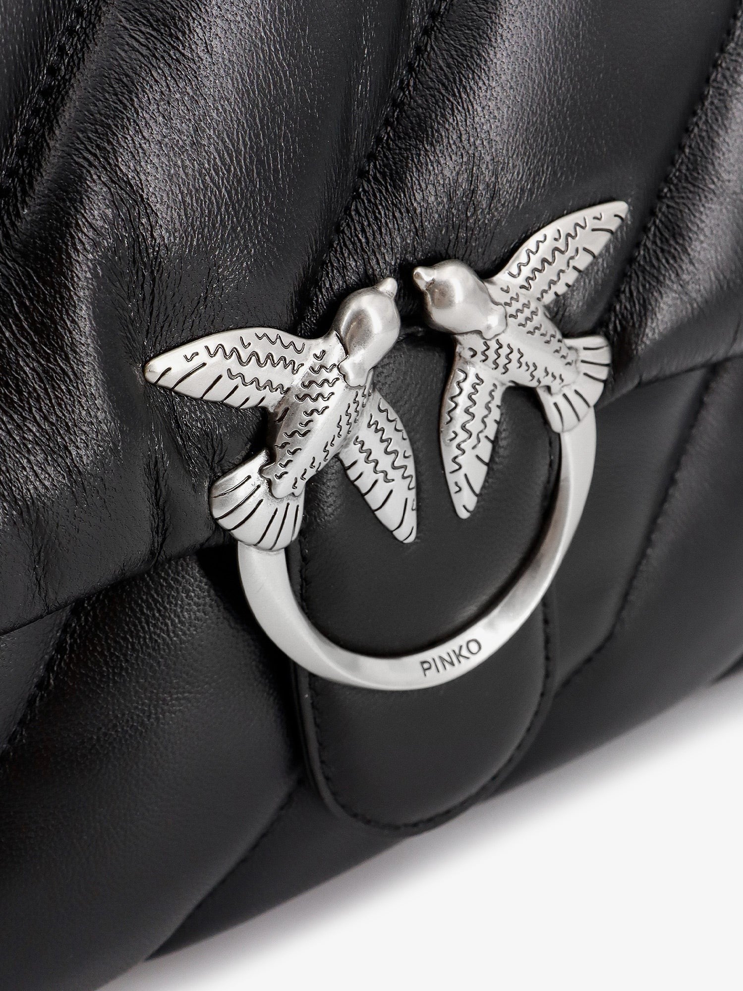 Pinko Matelassé leather shoulder bag with iconic love birds buckle
