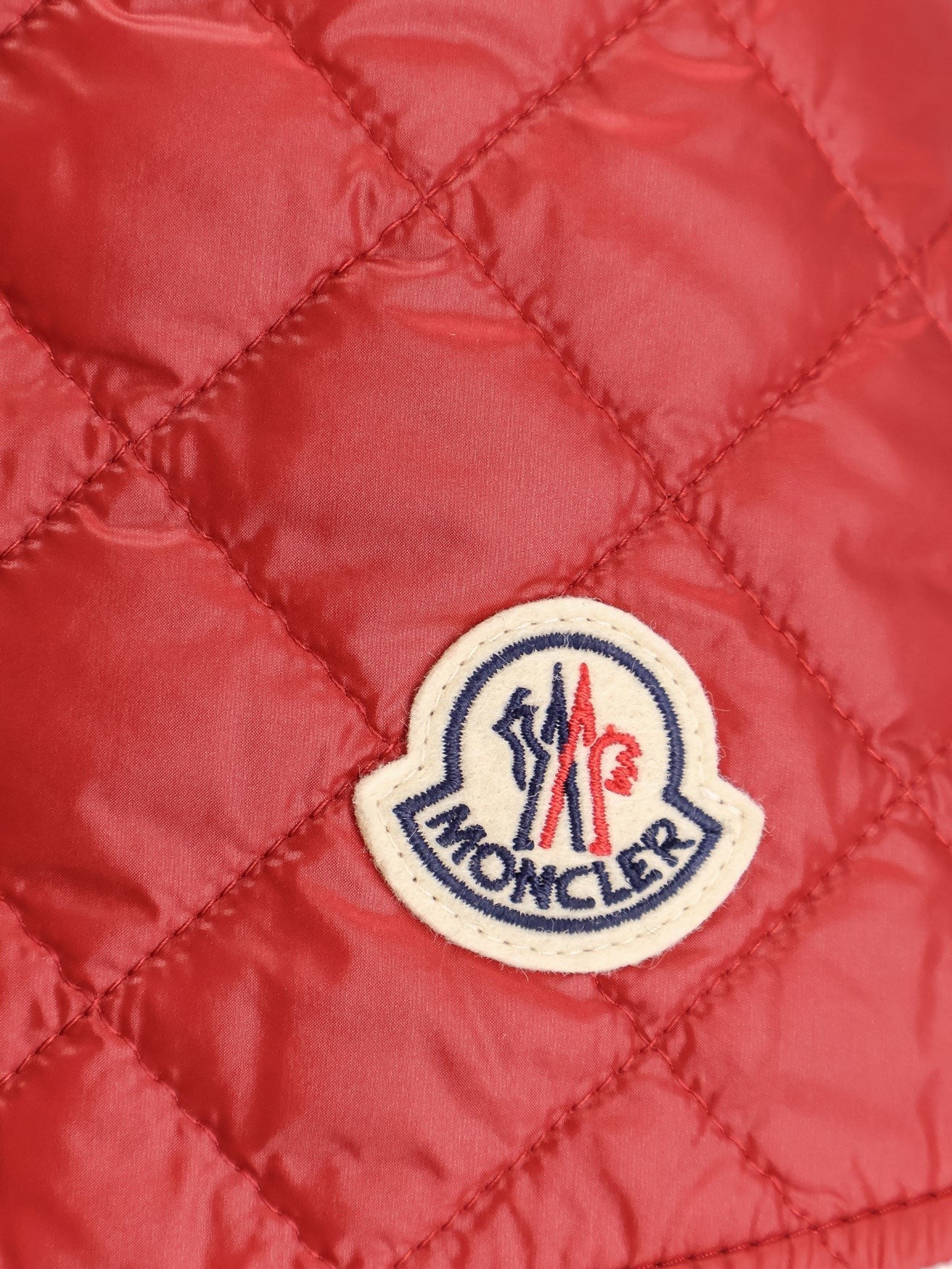 تنورة Moncler نايلون قصيرة