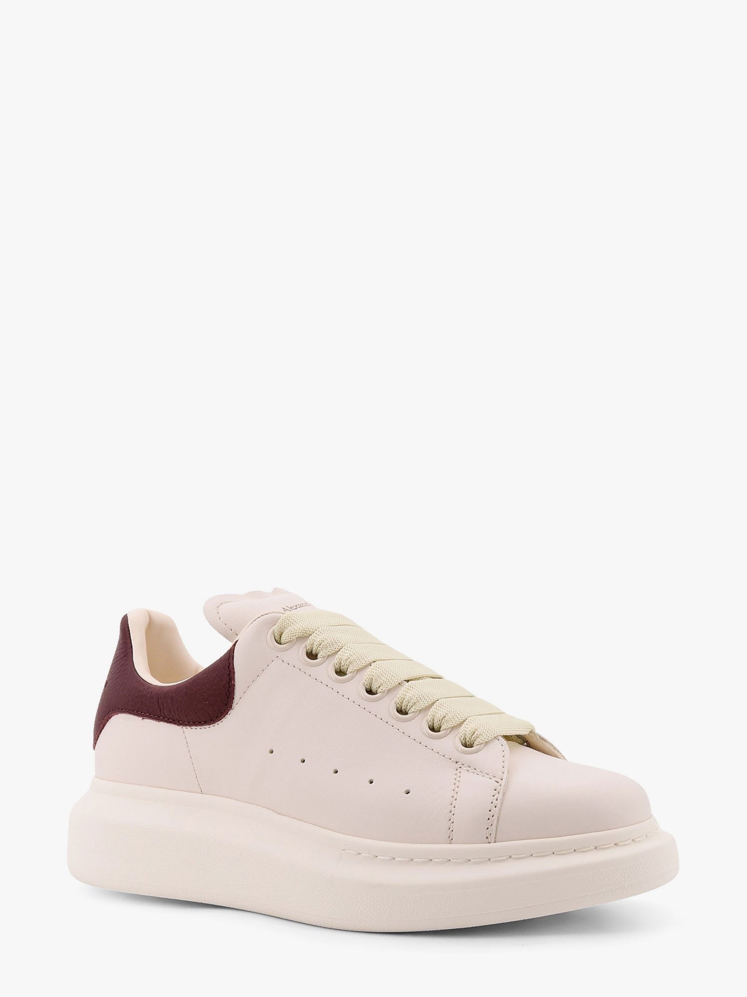 Alexander Mcqueen Oversize-Ledersneaker mit kontrastierendem Rückenpatch