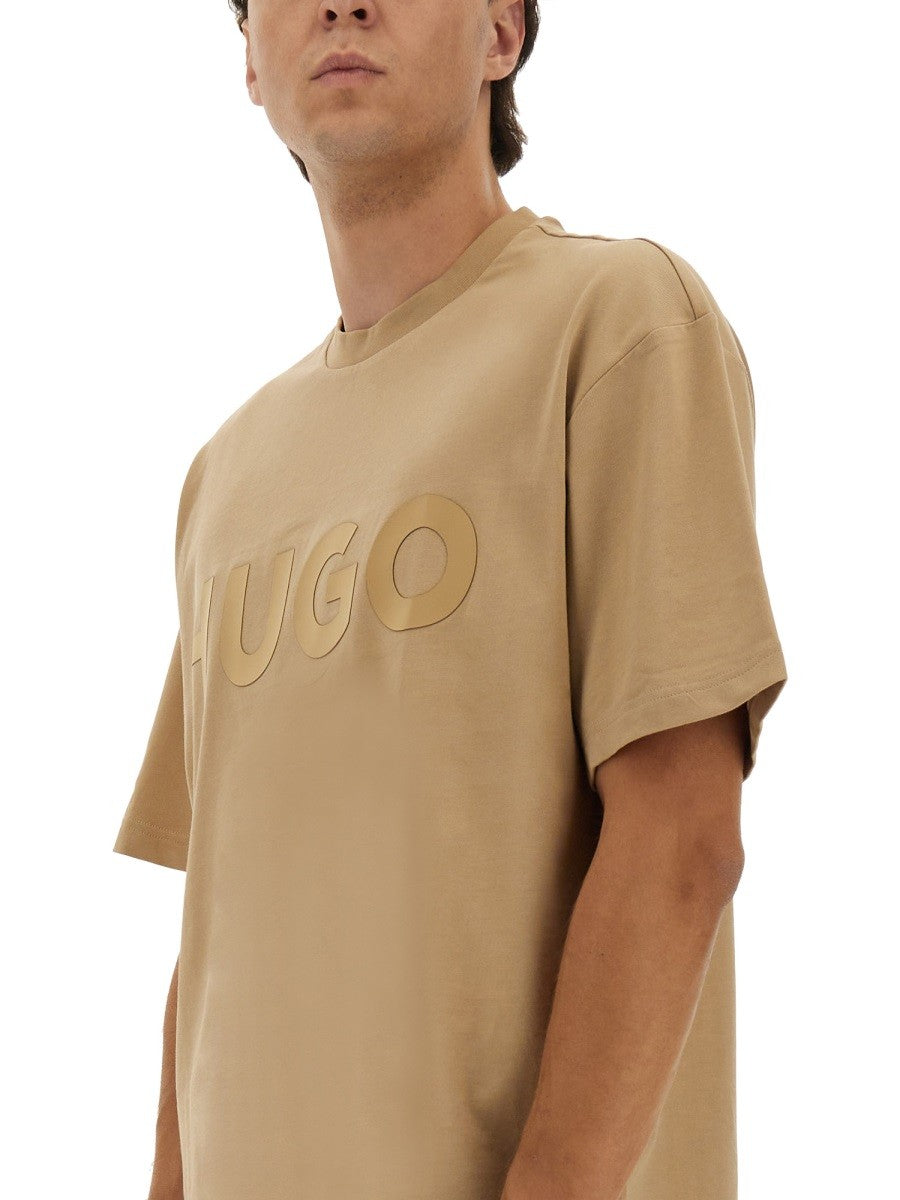 Hugo OVERSIZED LOGO T-SHIRT