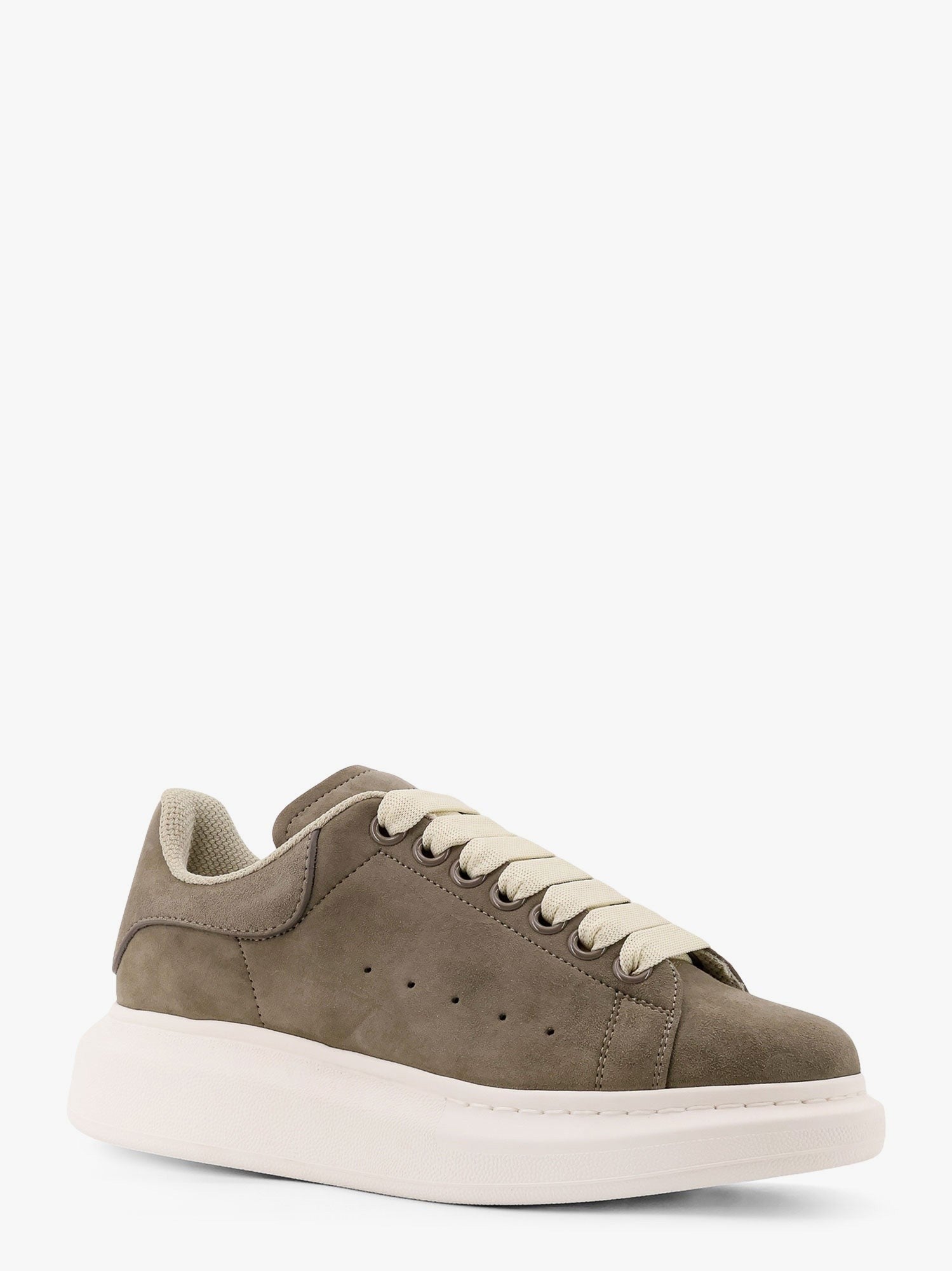 Alexander Mcqueen Υπερμεγέθη σουέτ sneakers με χαραγμένο λογότυπο στο μπροστινό μέρος