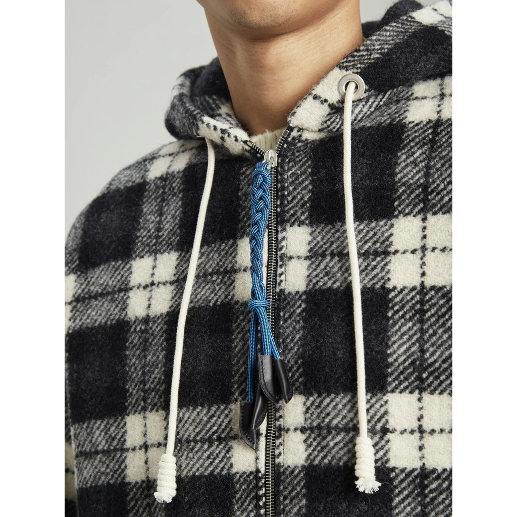 Close-up view of the hood and white drawstrings on the Palm Angels cashmere jacket

