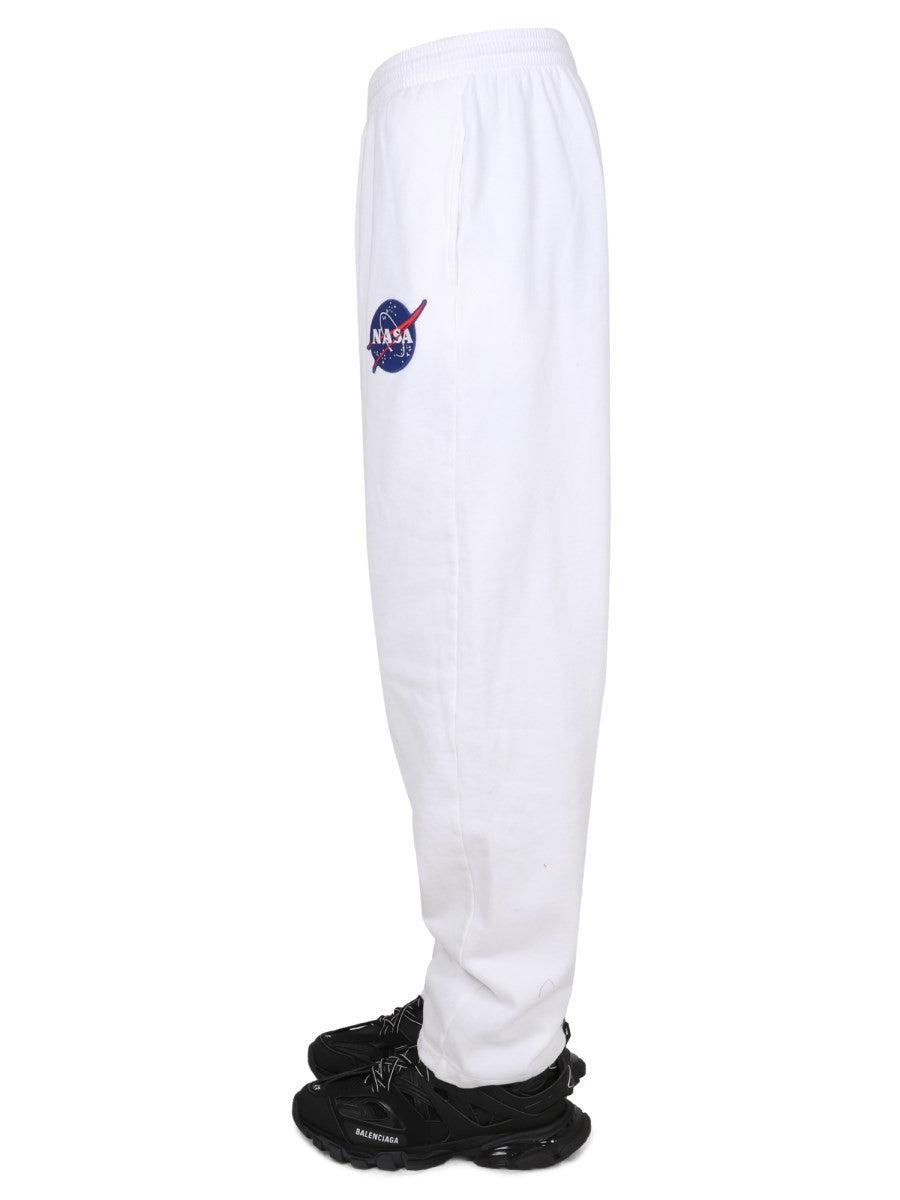 Balenciaga PANTALONE JOGGER CON PATCH