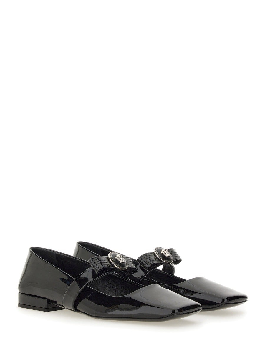 Versace LAKIEROWANE BALERINY "GIANNI RIBBON"