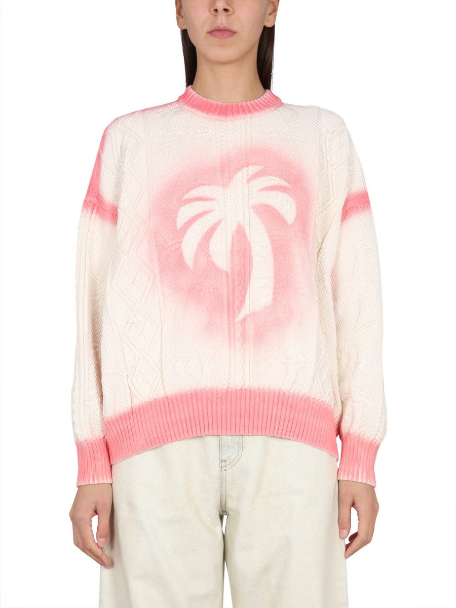 Palm Angels SVETR S PALMOVÝM VZOREM S EFEKTEM LAKOVANÉ KŮŽE