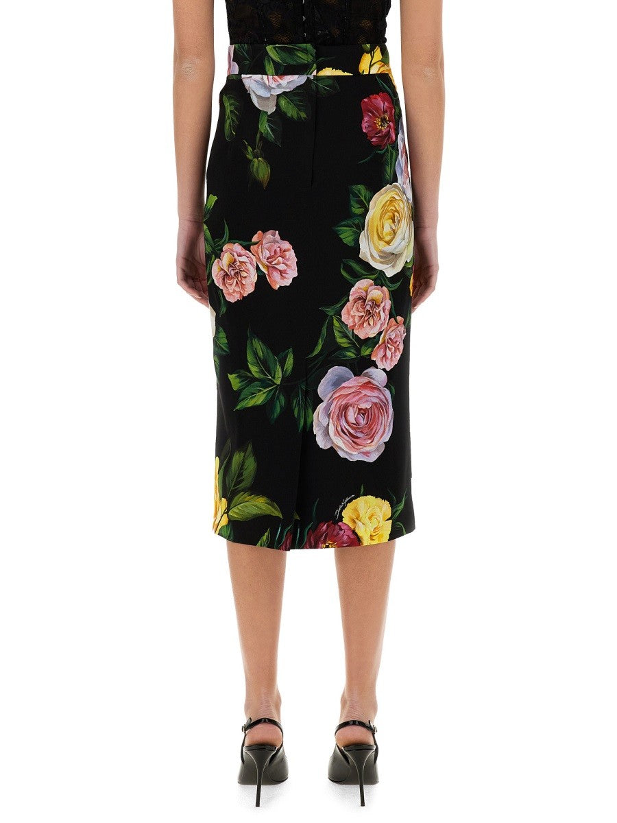 Dolce & Gabbana CHARMEUSE SUKNĚ LONGUETTE S POTISKEM PIVOŇEK A RŮŽÍ