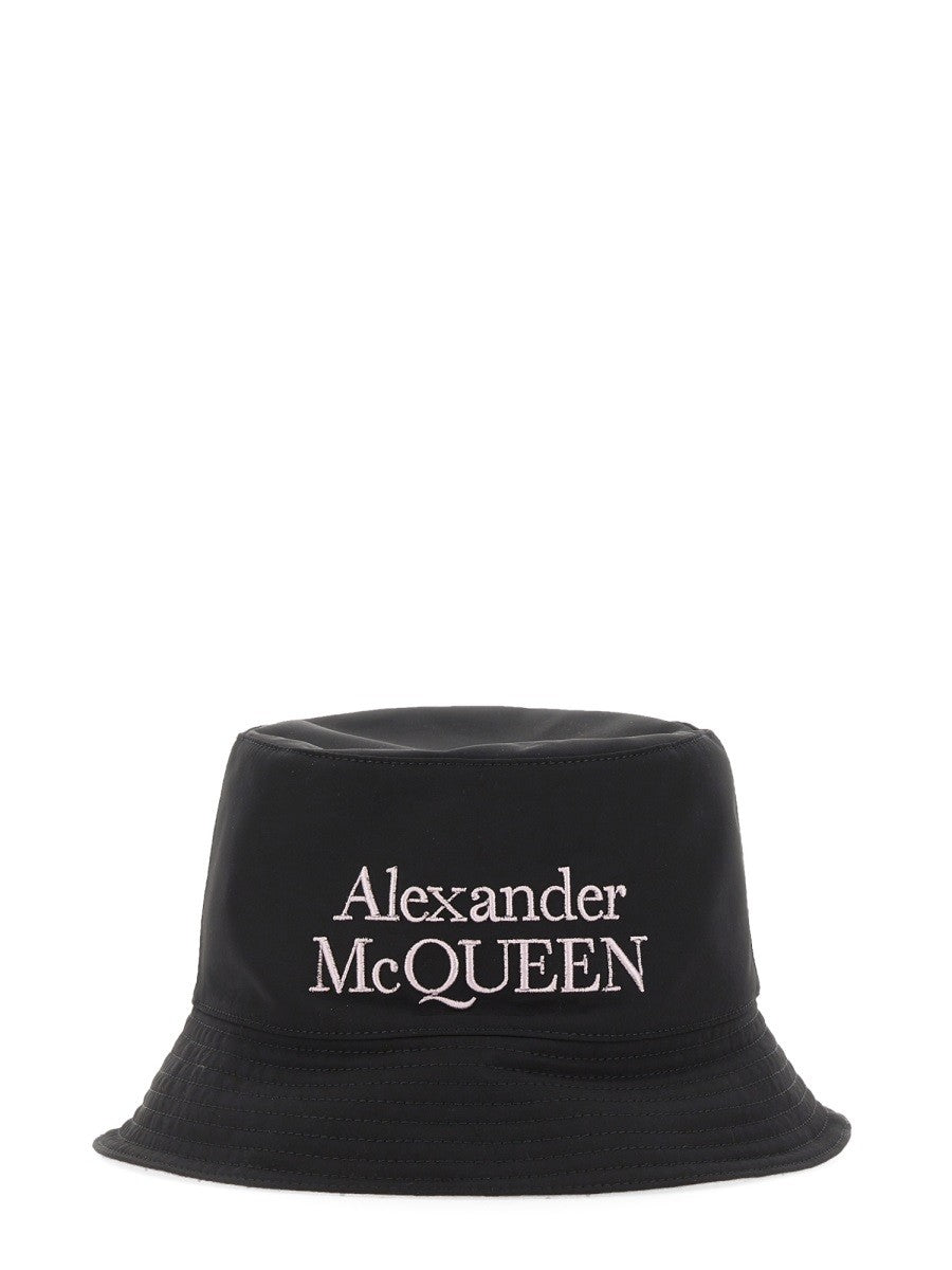 Alexander Mcqueen OTOČNÝ BUCKET KLOBOUK