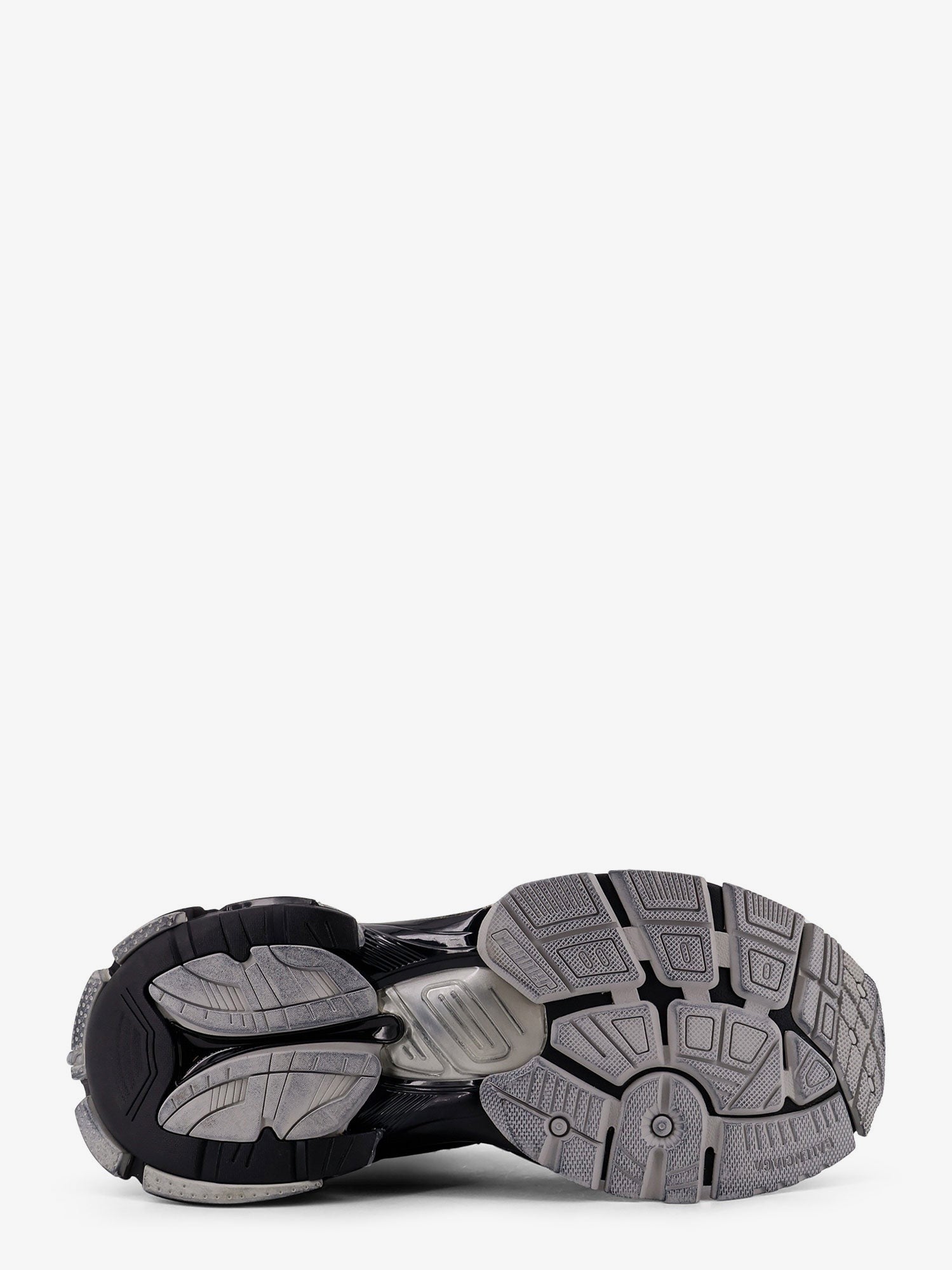 Balenciaga Runner Mesh Low-Top Sneaker
