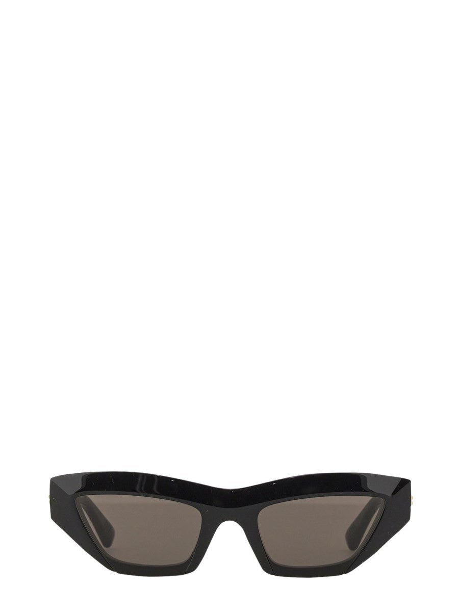 Bottega Veneta MUOTOILLUT CAT EYE -AURINKOLASIT